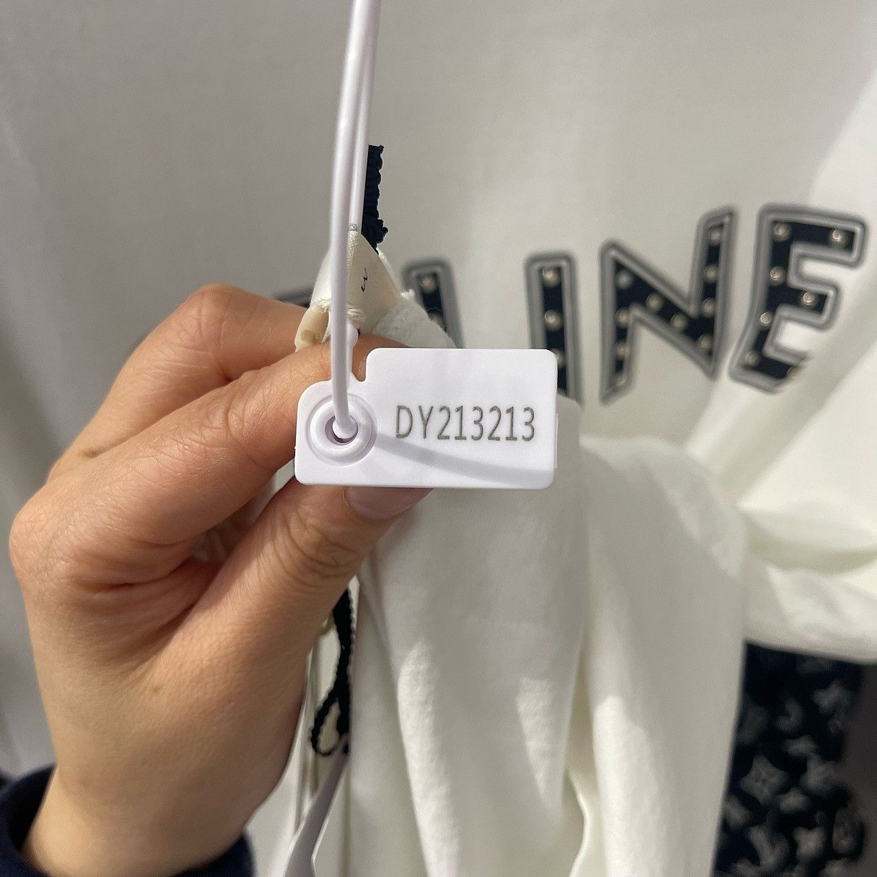 Celine Celine Studded Logo T-Shirt Size M Size US M / EU 48-50 / 2 - 5 Thumbnail