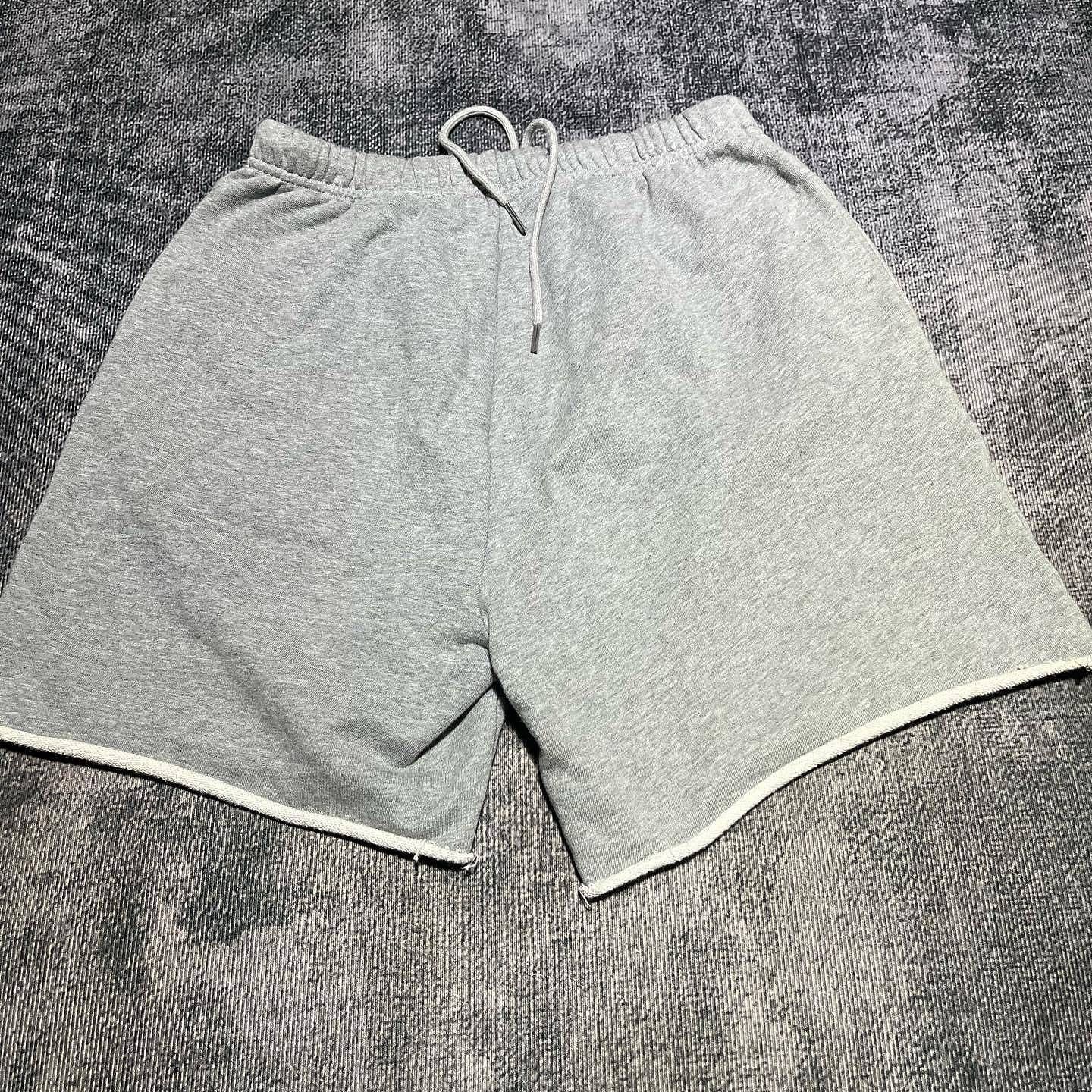 Celine CELINE Embroidered Logo Shorts Size M Size 28" / US 6 / IT 42 - 2 Thumbnail
