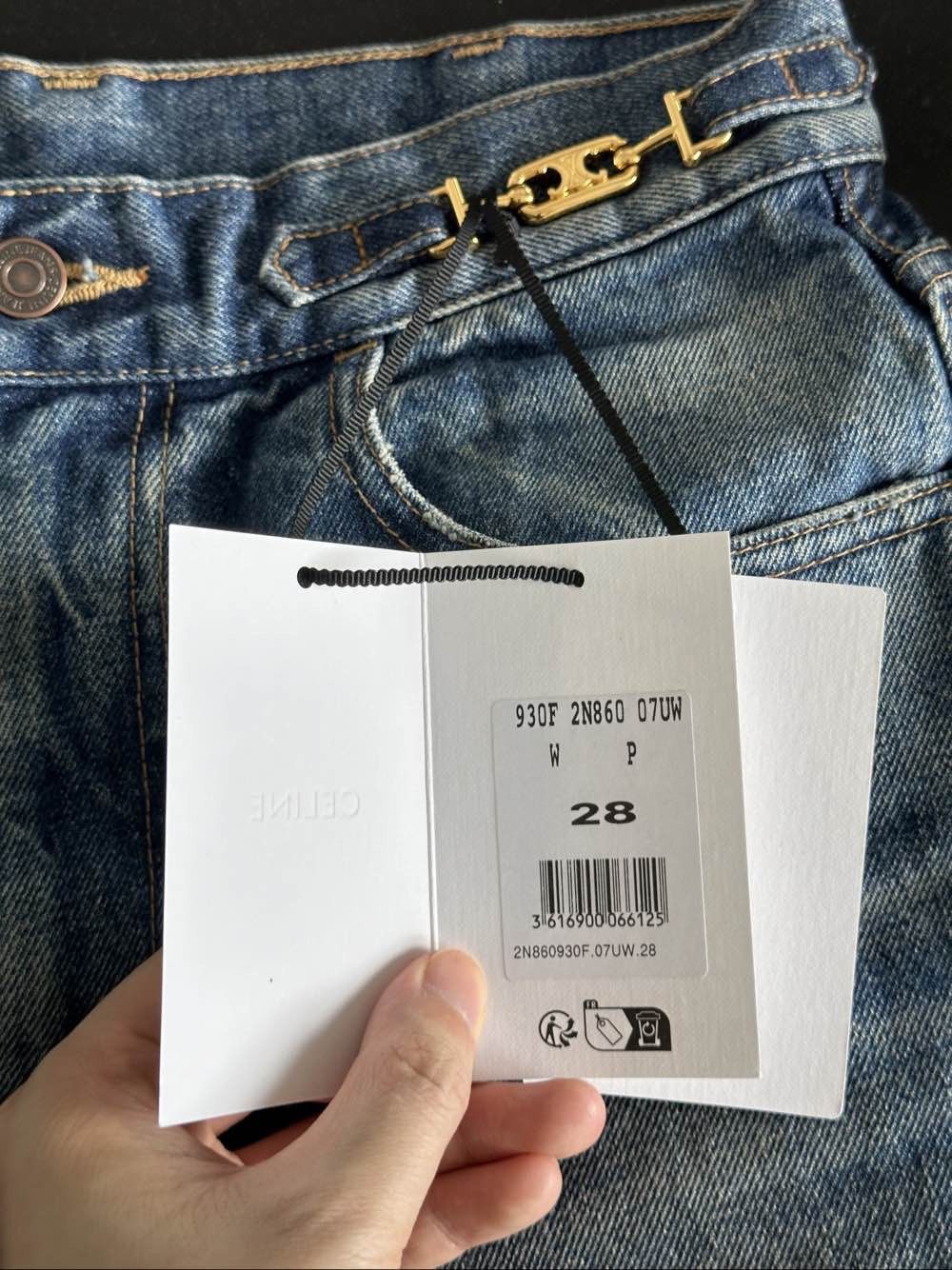 Celine CELINE Triomphe Blue Denim Jeans Size 28 Size 28" / US 6 / IT 42 - 5 Thumbnail