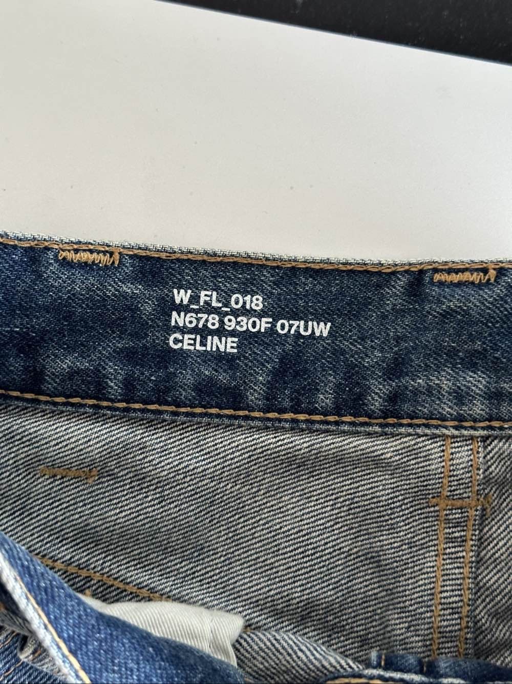 Celine Celine Union Wash Jeans Size 26 Size 26" / US 2 / IT 38 - 3 Thumbnail