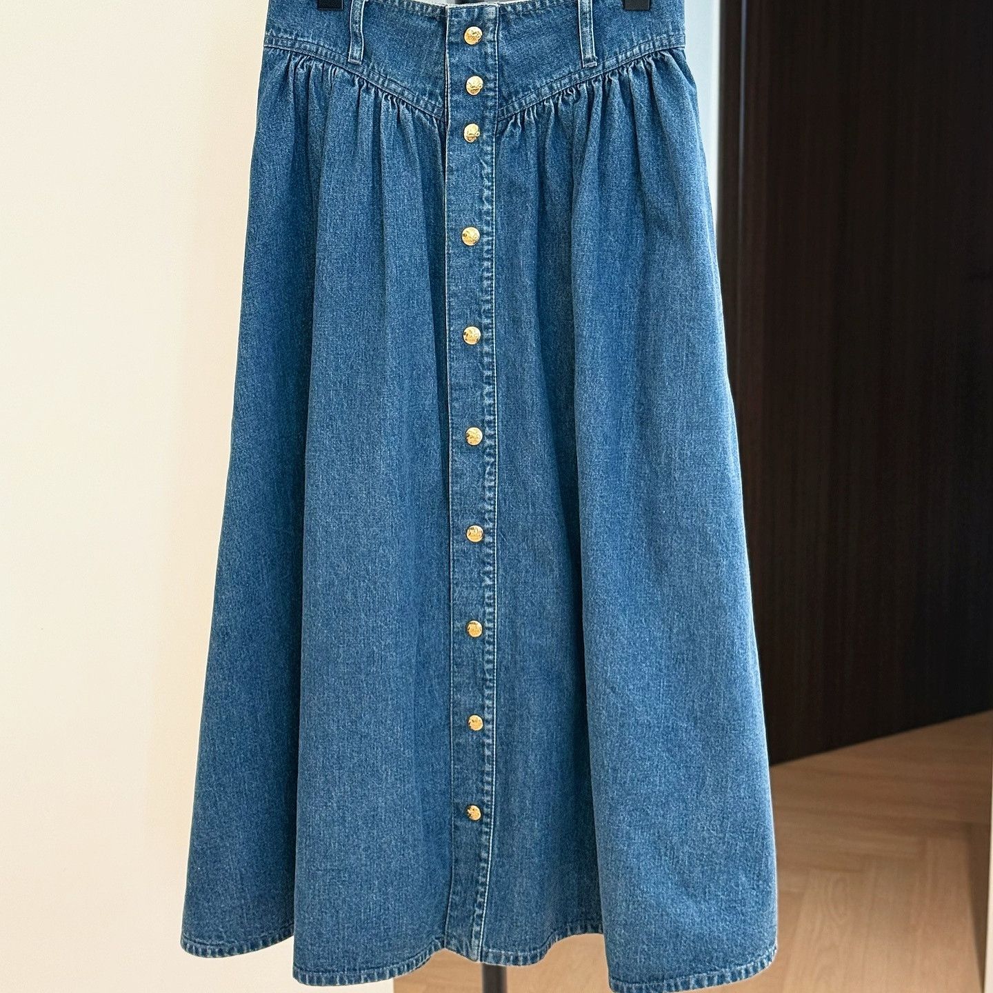 Celine Celine Button-Front Denim Maxi Skirt Size 26 Size 26" / US 2 / IT 38 - 6 Thumbnail
