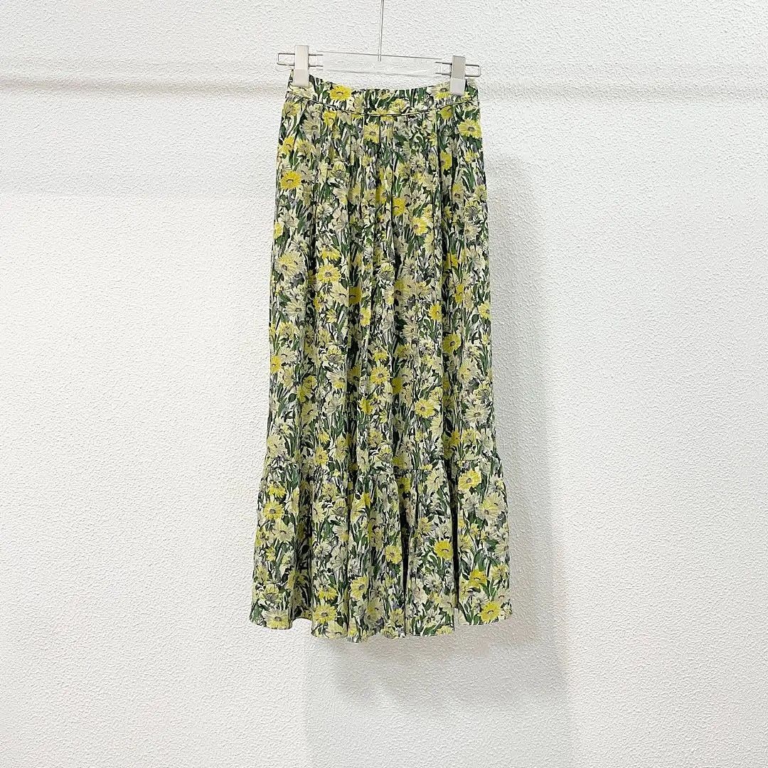 Celine Celine Floral Silk Skirt Size 34 Size 25" / US 0 / IT 36 - 2 Thumbnail
