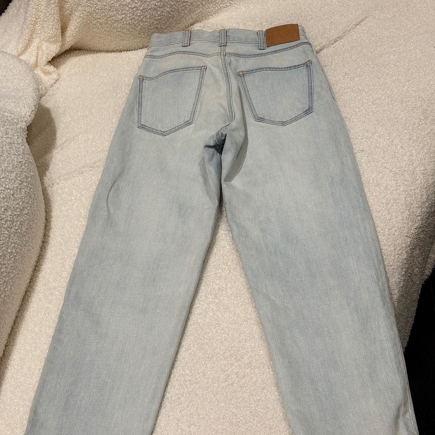 Celine Celine Light Wash Straight Leg Jeans Size 26 Size 26" / US 2 / IT 38 - 2 Thumbnail