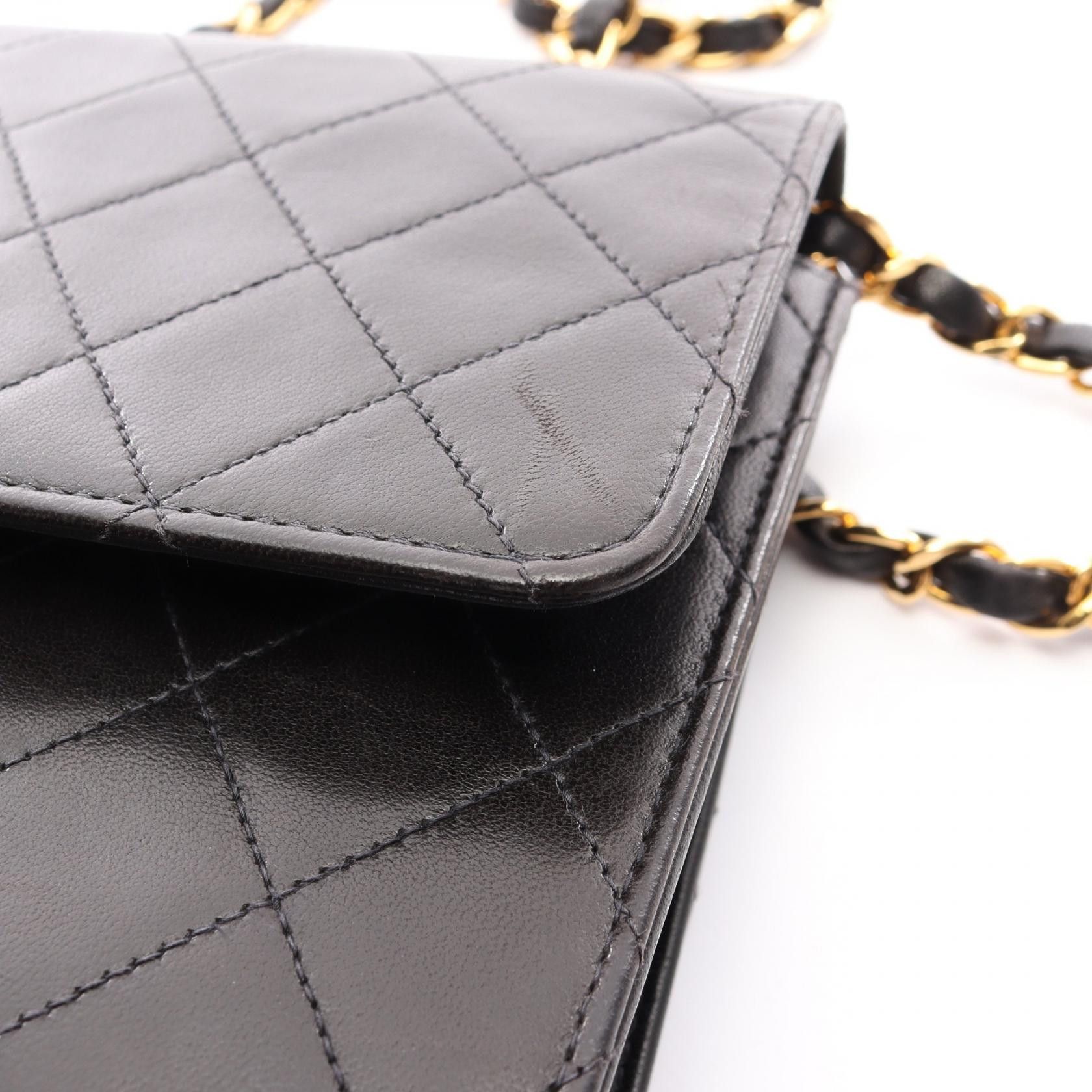Chanel Chanel Chanel Matelasse Lambskin Single Flap Shoulder Bag Leather Shoulder Bag A03569 DUTY FREE for USA Size ONE SIZE - 9 Thumbnail
