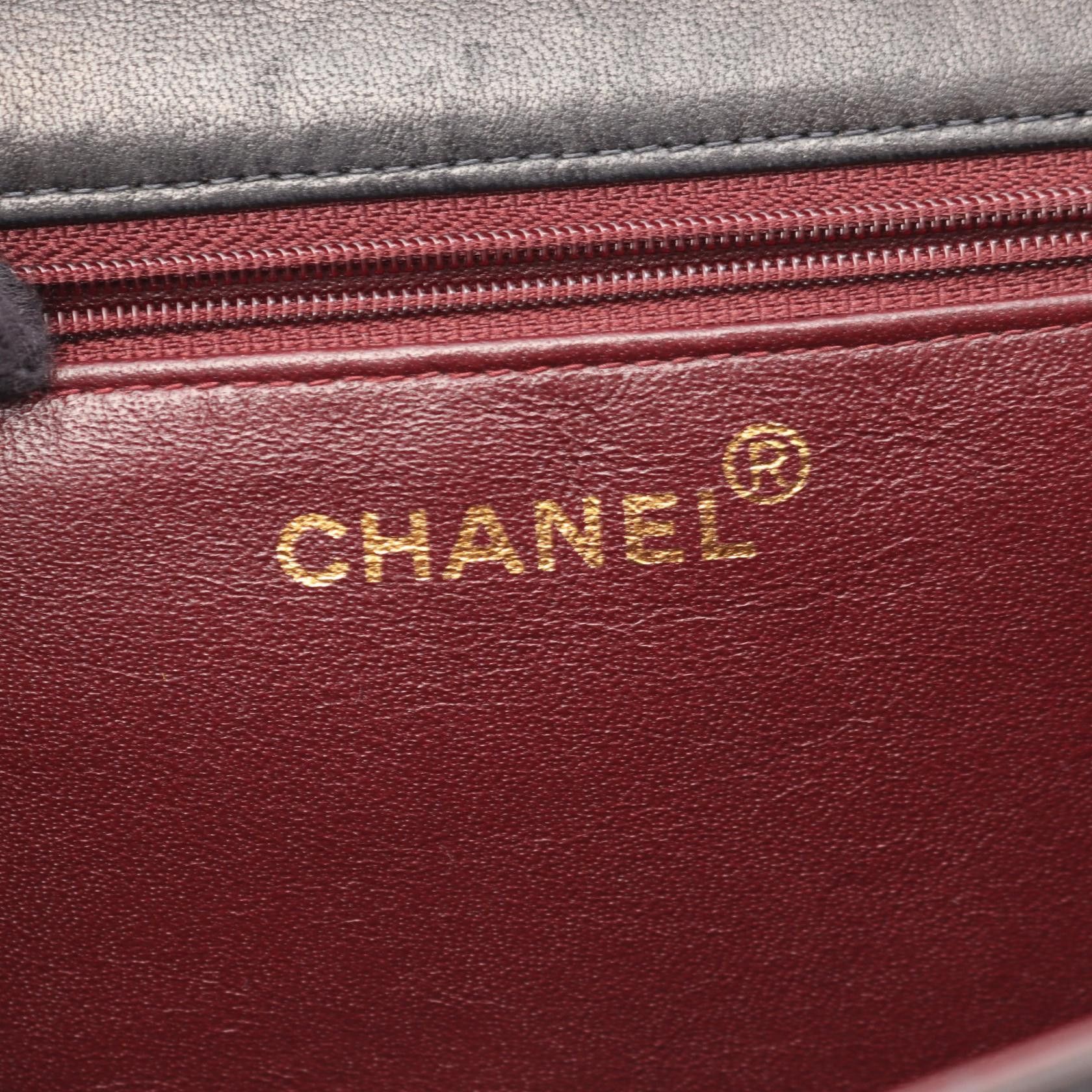 Chanel Chanel Chanel Matelasse Lambskin Single Flap Shoulder Bag Leather Shoulder Bag A03569 DUTY FREE for USA Size ONE SIZE - 4 Thumbnail