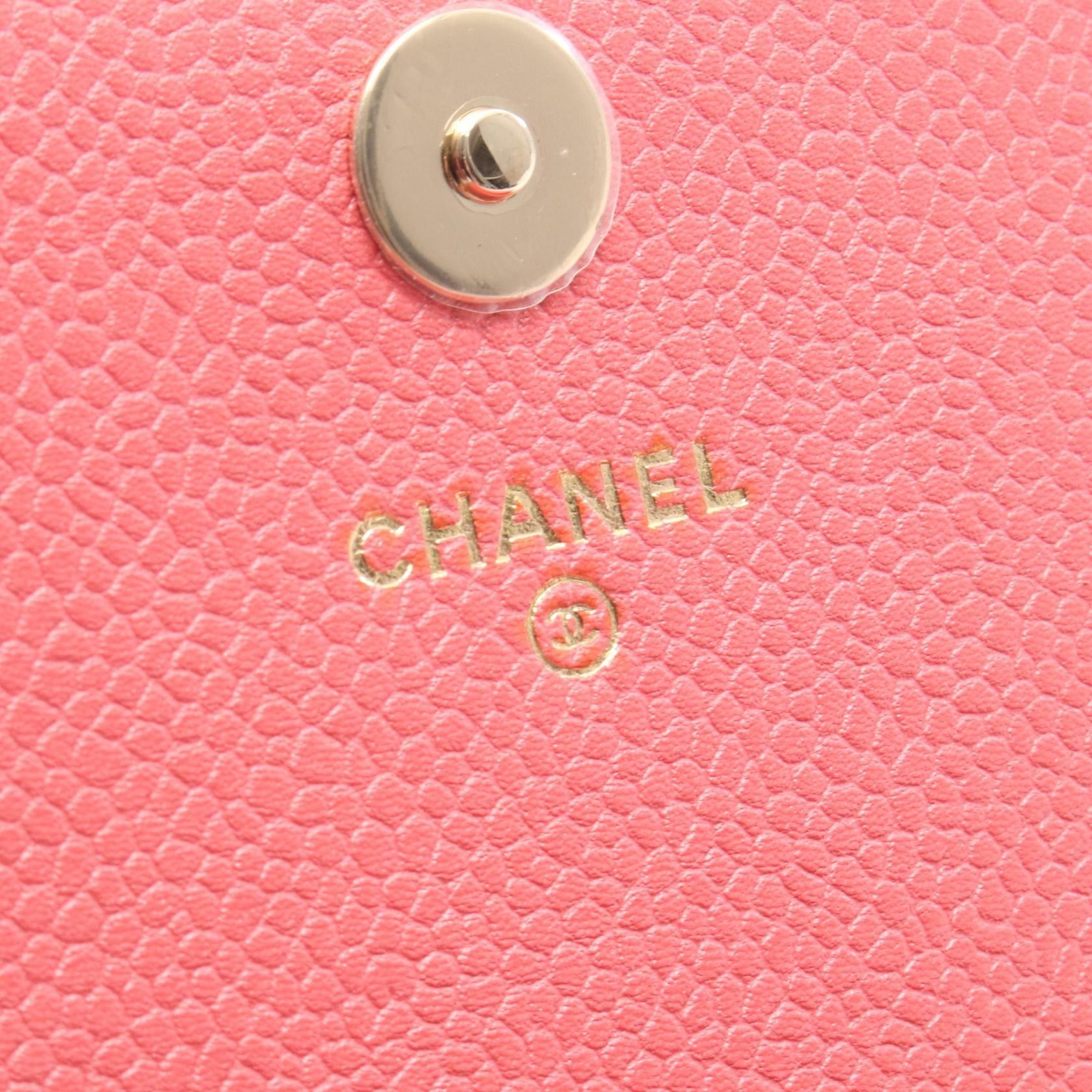 Chanel Chanel Chanel Matelasse Grained Calf Shoulder Bag Leather Shoulder Bag A84310 DUTY FREE for USA Size ONE SIZE - 4 Thumbnail