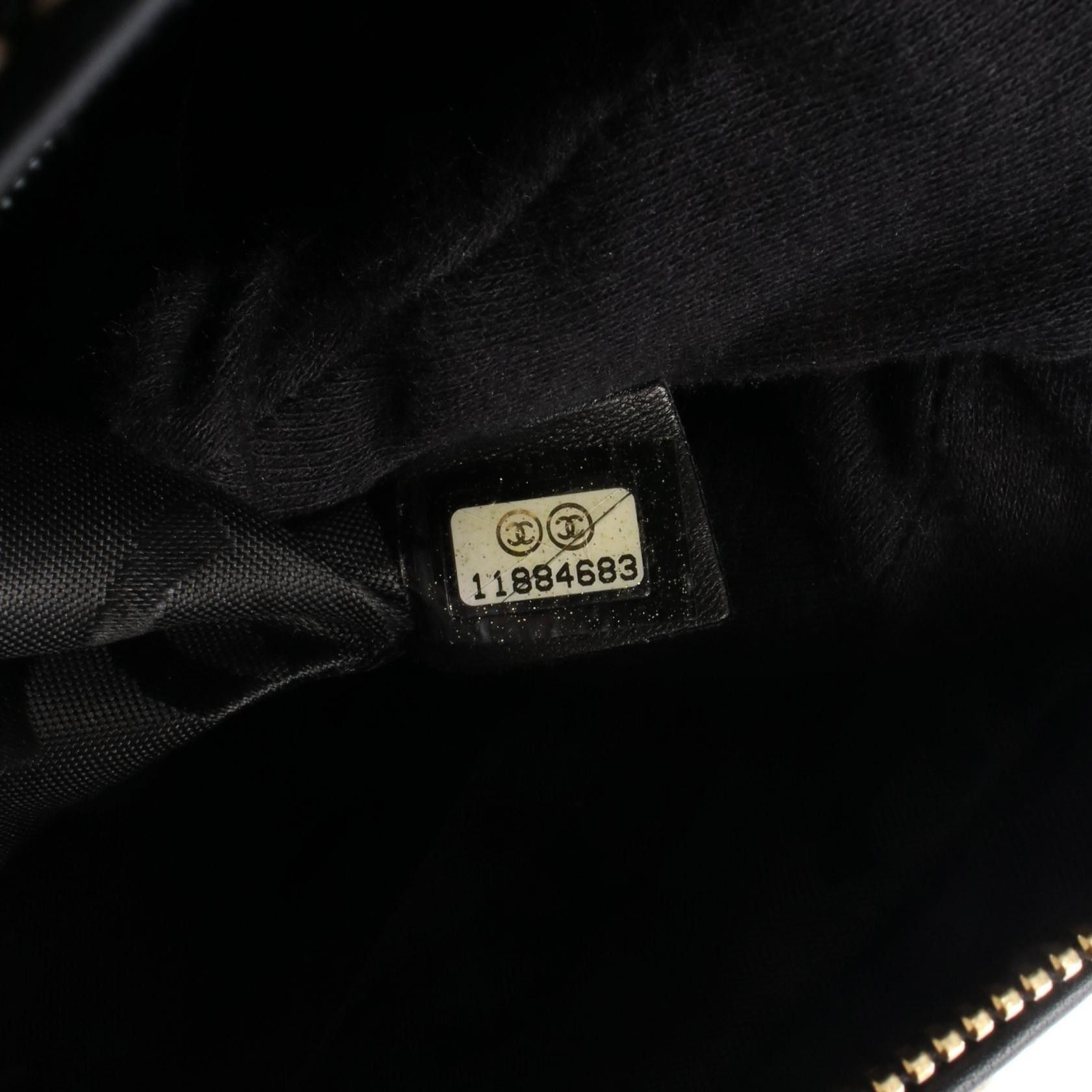 Chanel Chanel Chanel Wild Stitch Leather Handbag Leather Handbag A20666 DUTY FREE for USA Size ONE SIZE - 5 Thumbnail