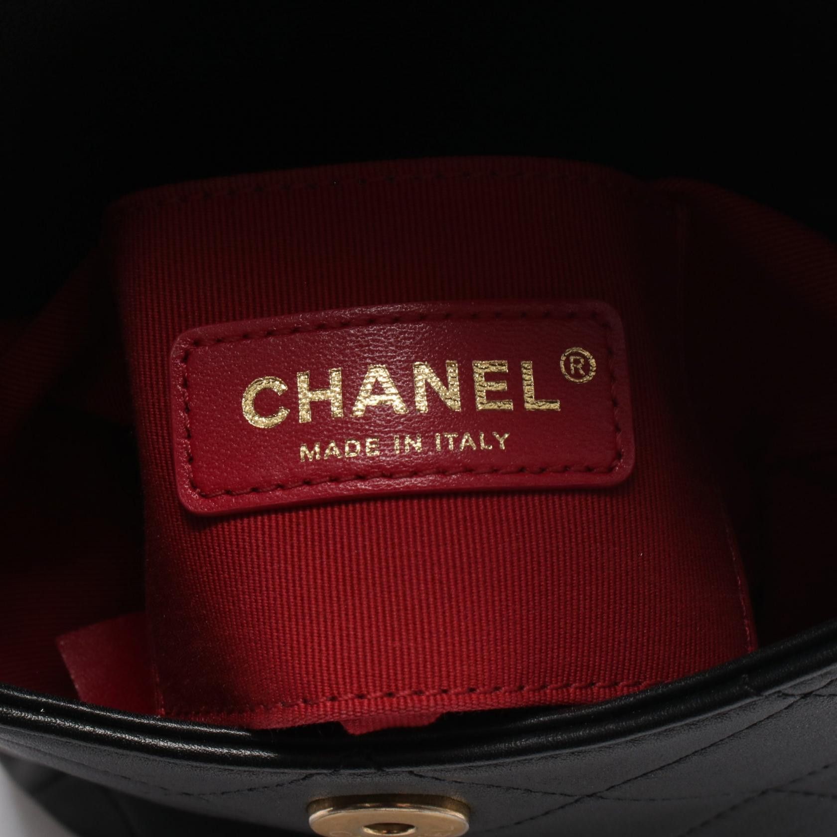 Chanel Chanel Chanel Matelasse Leather Shoulder Bag Leather Shoulder Bag AS2503 DUTY FREE for USA Size ONE SIZE - 4 Thumbnail
