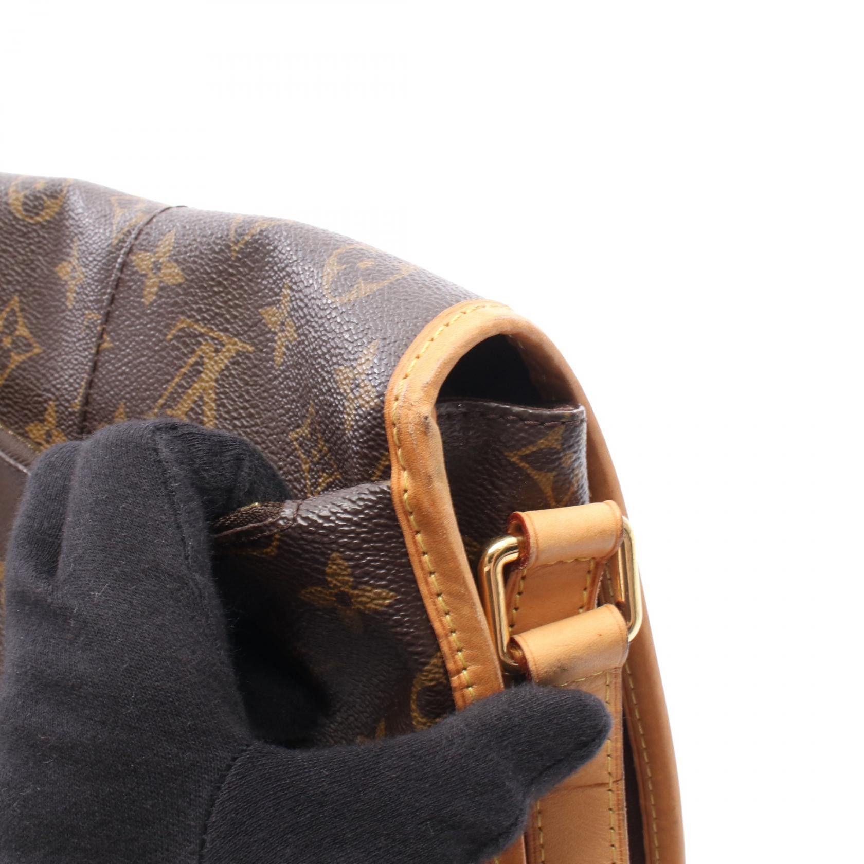 Louis Vuitton Louis Vuitton Louis Vuitton Menilmontant MM Monogram Shoulder Bag Textile Shoulder Bag M40473 DUTY FREE for USA Size ONE SIZE - 7 Thumbnail