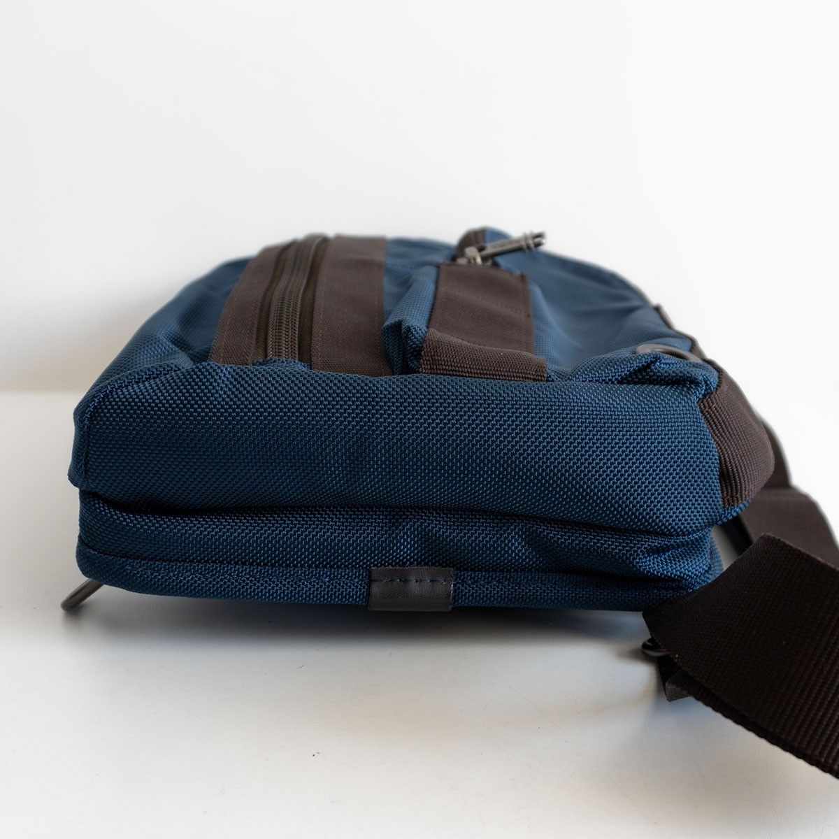 Tumi Tumi Mini Sling Bag Shoulder Size ONE SIZE - 6 Thumbnail