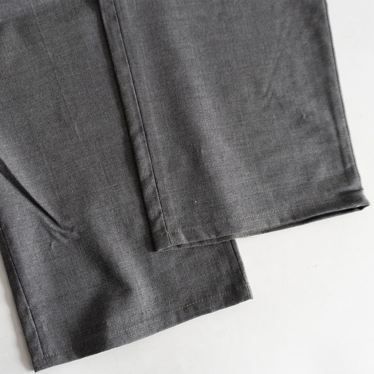 Lands' End Lands' End Double-pleated trousers Pants Gray Size 33 Size US 33 - 6 Thumbnail