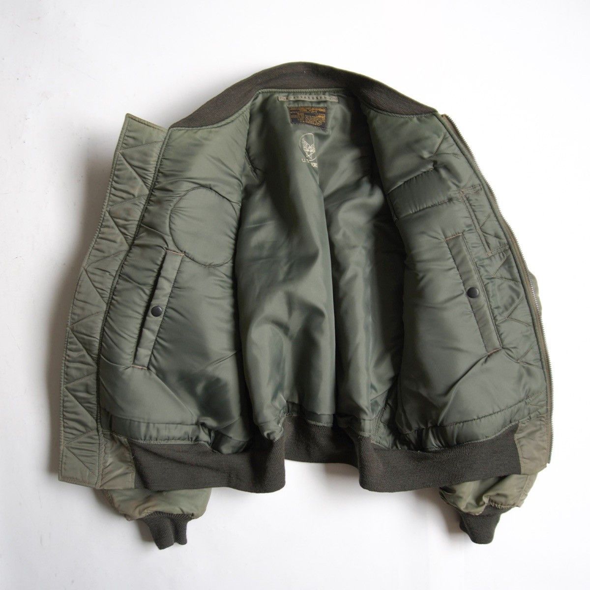 Buzz Rickson's Buzz Rickson's MA-1 1957 Model Jacket Green Size L Size US L / EU 52-54 / 3 - 5 Thumbnail