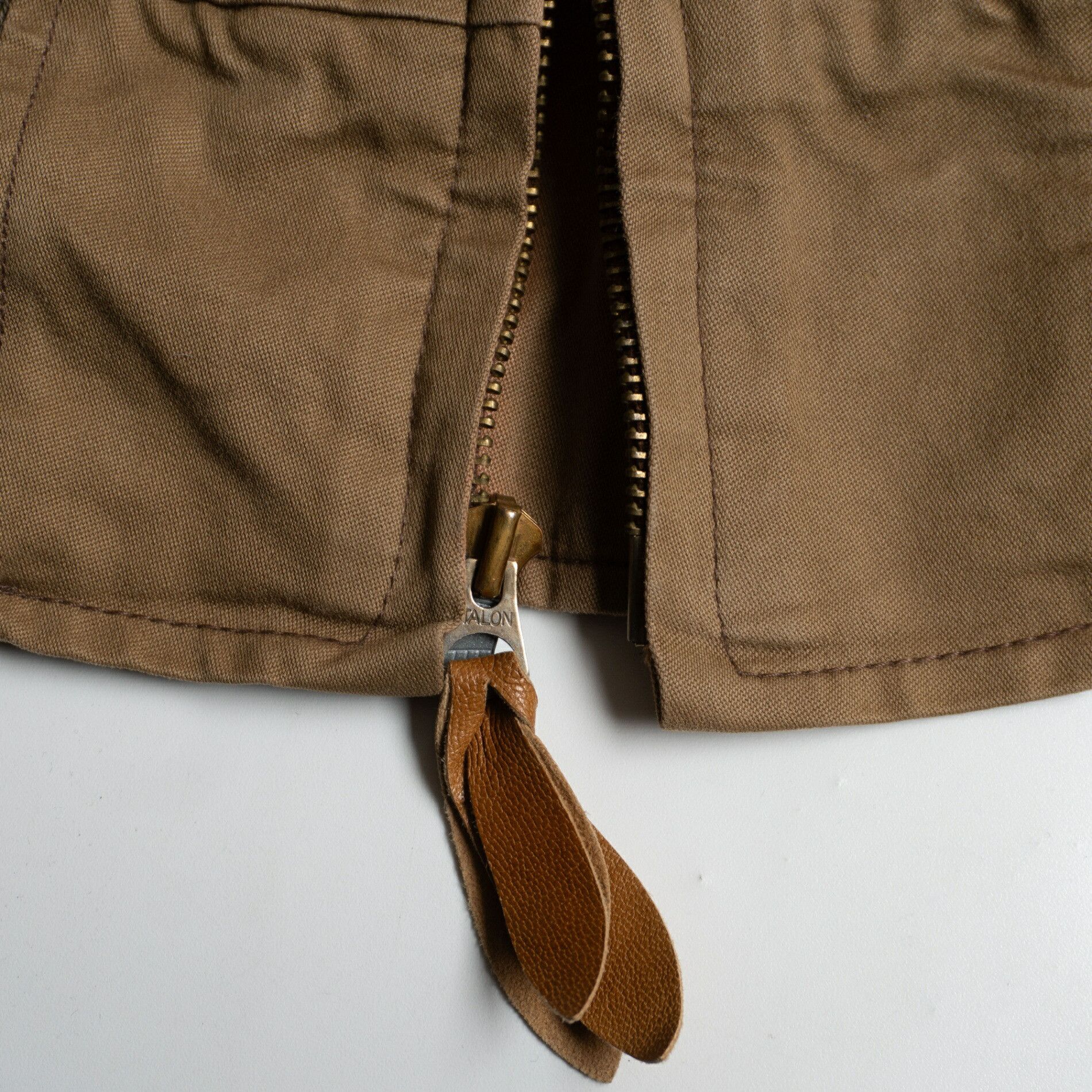 Buzz Rickson's Buzz Rickson's B-10 Flight Jacket Size 38 Size US L / EU 52-54 / 3 - 5 Thumbnail