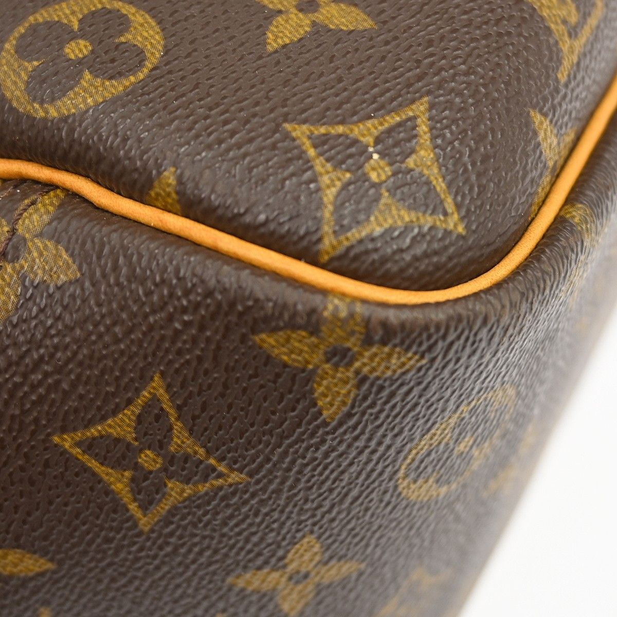 Louis Vuitton Louis Vuitton Deauville Handbag Monogram Canvas Size ONE SIZE - 9 Thumbnail
