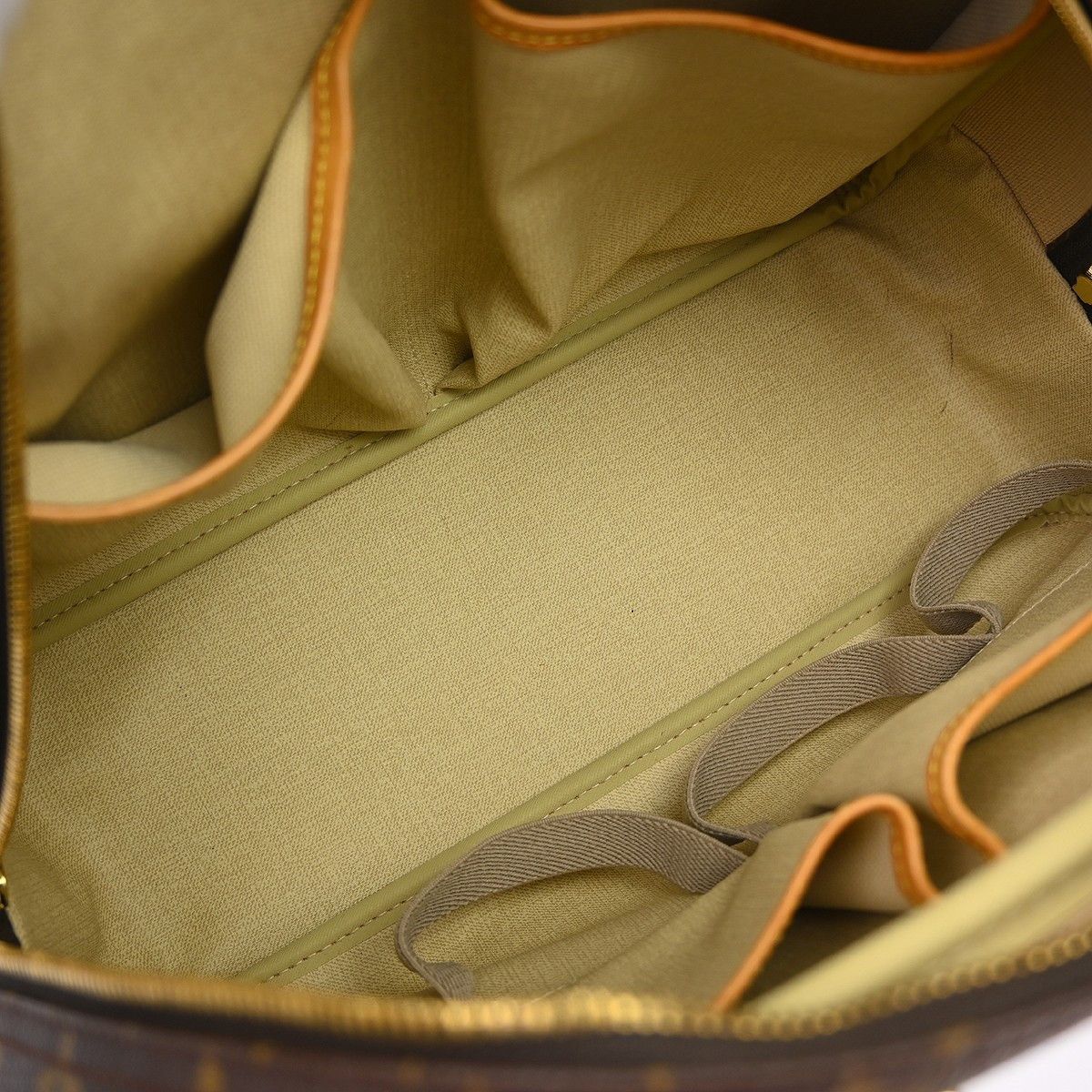 Louis Vuitton Louis Vuitton Deauville Handbag Monogram Canvas Size ONE SIZE - 3 Thumbnail