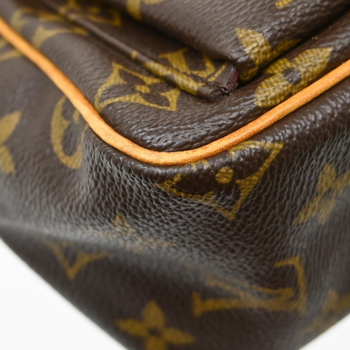 Louis Vuitton Louis Vuitton Viva Cite Handbag Monogram Canvas Size ONE SIZE - 8 Thumbnail
