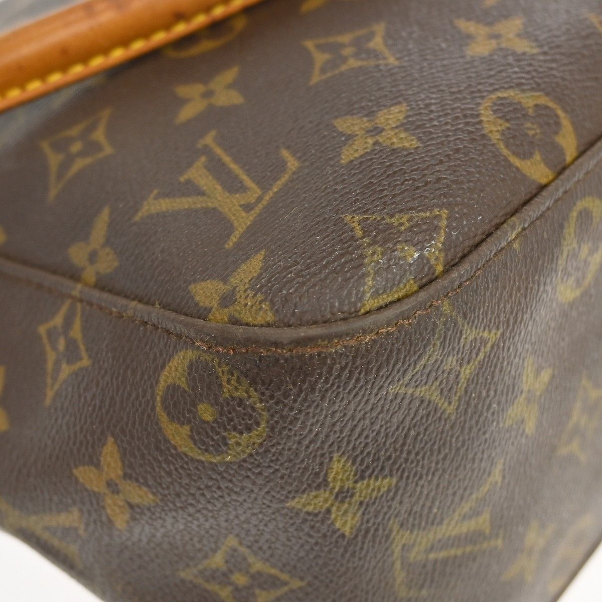 Louis Vuitton Louis Vuitton Monogram Looping Handbag Monogram Canvas Size ONE SIZE - 7 Thumbnail