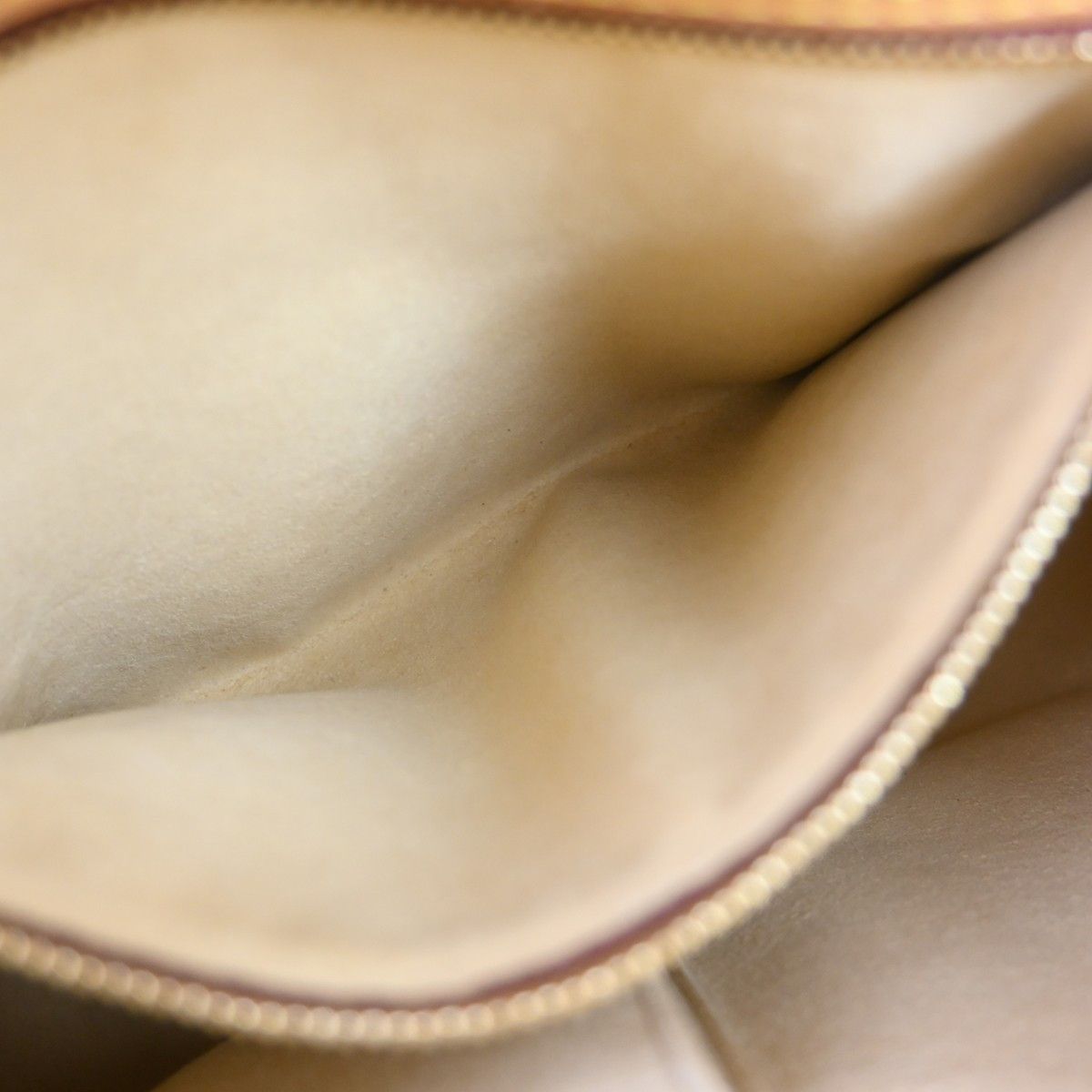 Louis Vuitton Louis Vuitton Monogram Looping Handbag Monogram Canvas Size ONE SIZE - 13 Thumbnail