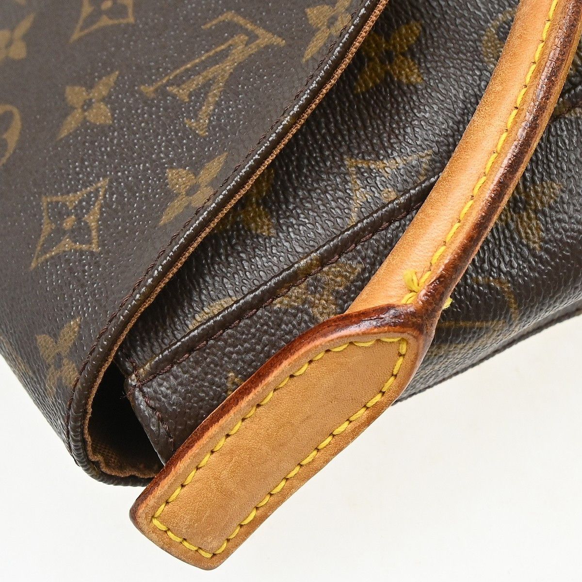 Louis Vuitton Louis Vuitton Monogram Looping Handbag Monogram Canvas Size ONE SIZE - 9 Thumbnail