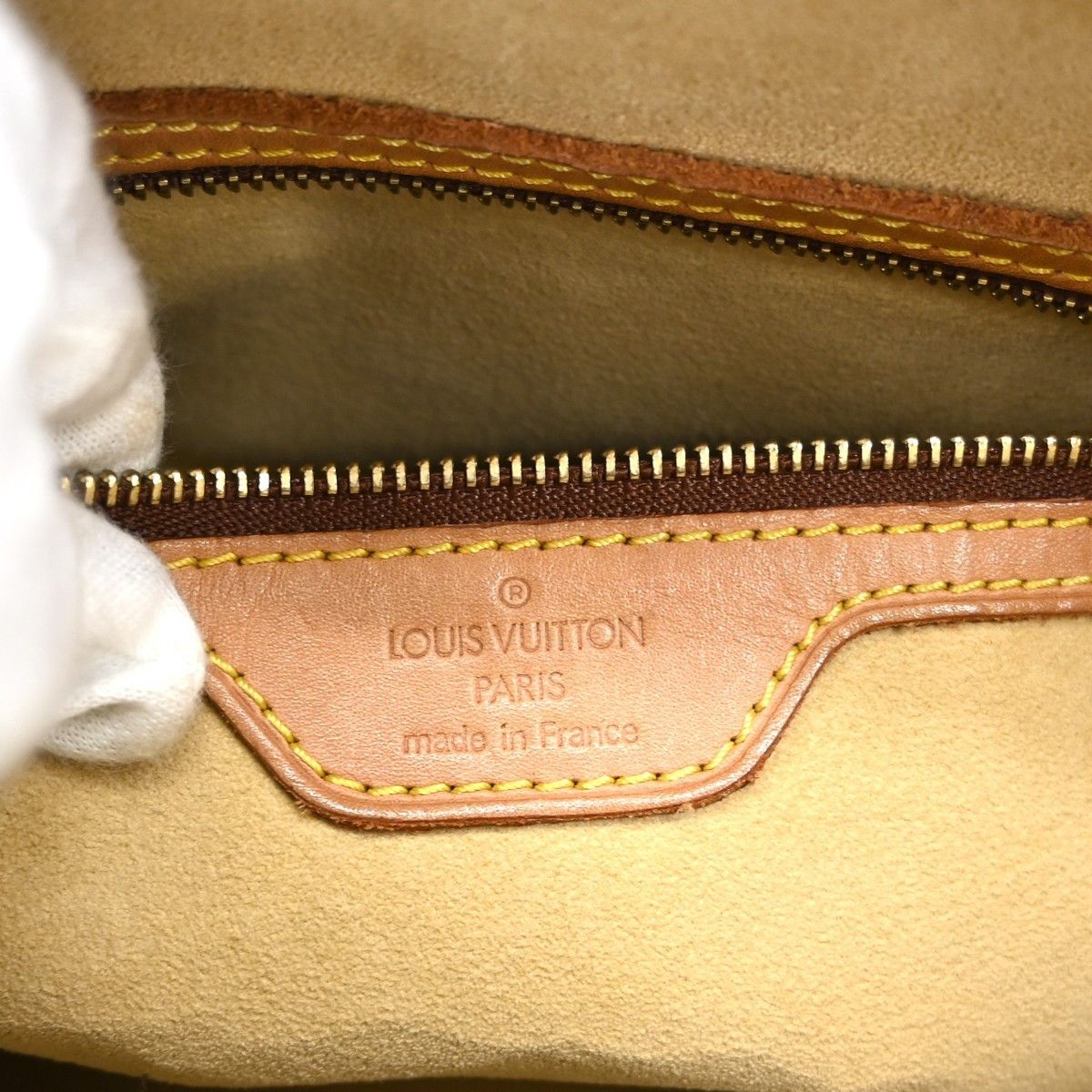 Louis Vuitton Louis Vuitton Monogram Looping Handbag Monogram Canvas Size ONE SIZE - 5 Thumbnail