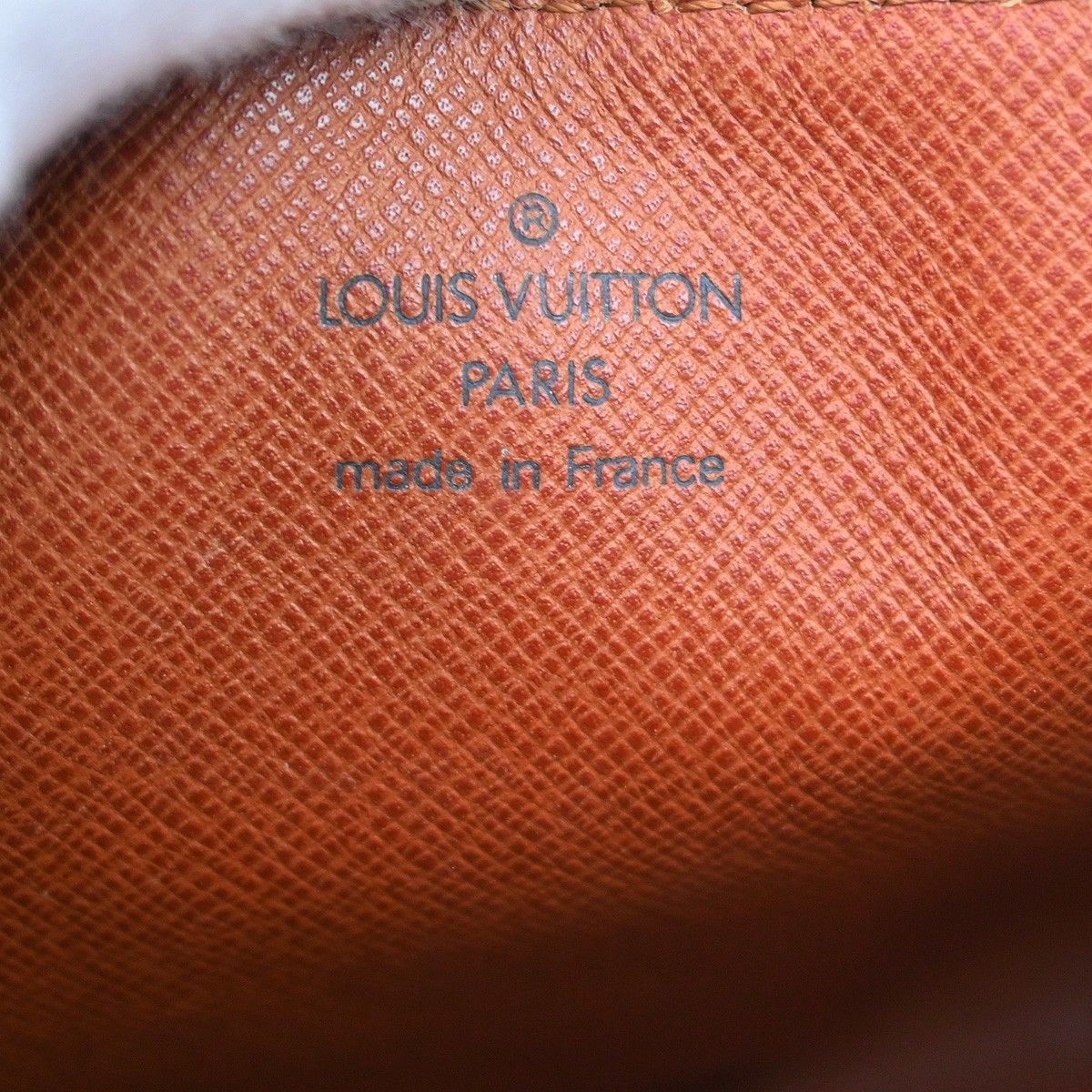 Louis Vuitton Louis Vuitton Papillon Handbag Monogram Canvas Size ONE SIZE - 4 Thumbnail