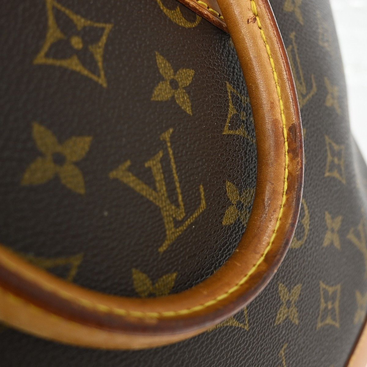 Louis Vuitton Louis Vuitton Alma Handbag Monogram Canvas Size ONE SIZE - 13 Thumbnail