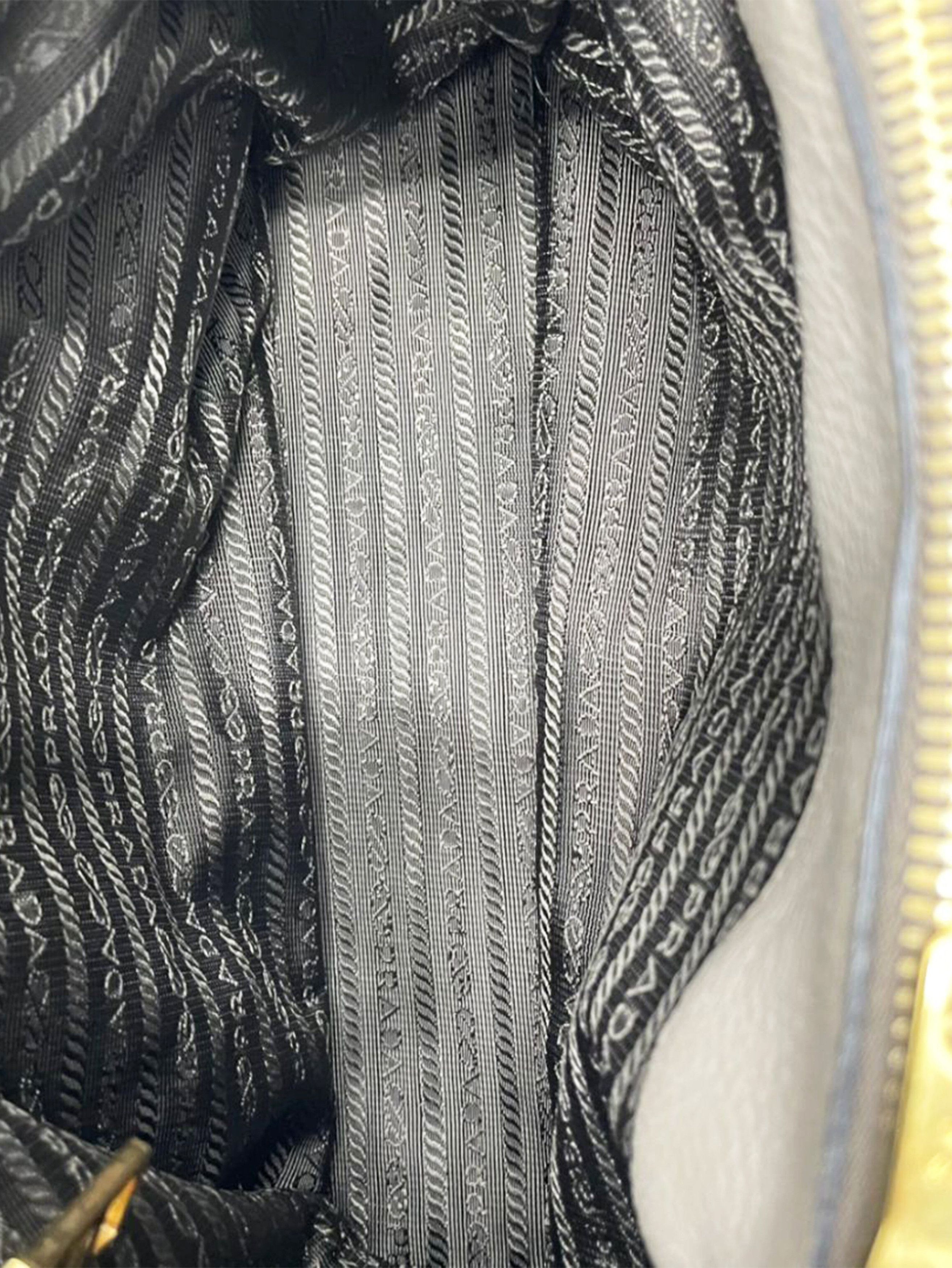 Prada Grey leather Vitello bag Size ONE SIZE - 8 Thumbnail