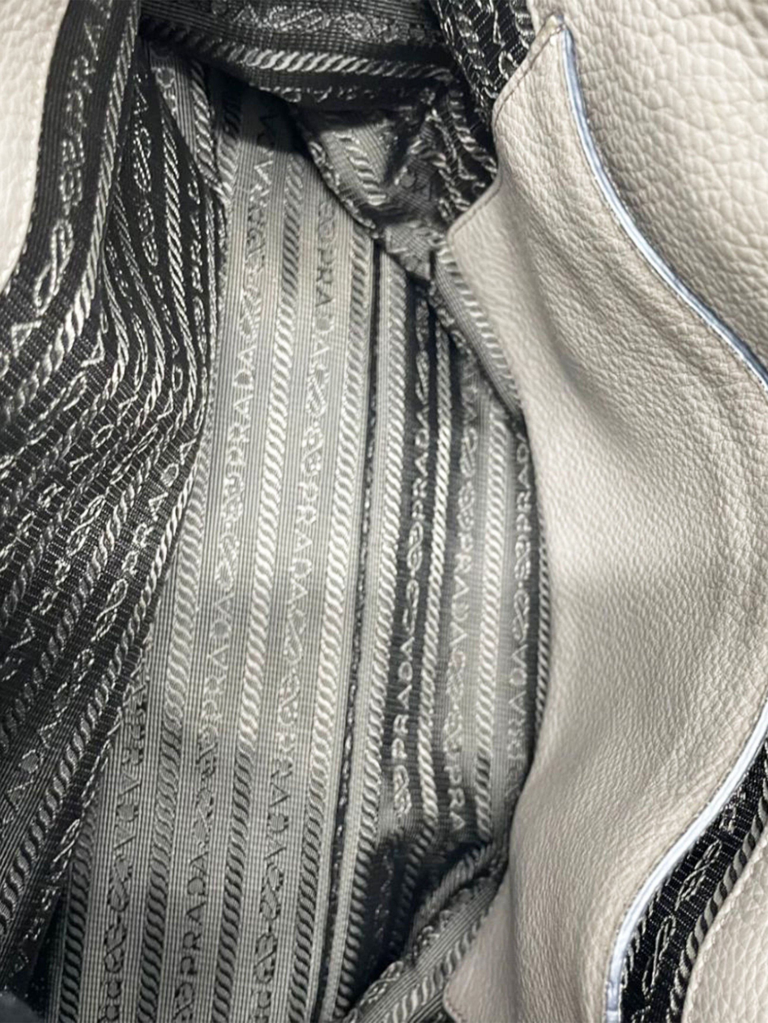 Prada Grey leather Vitello bag Size ONE SIZE - 7 Thumbnail
