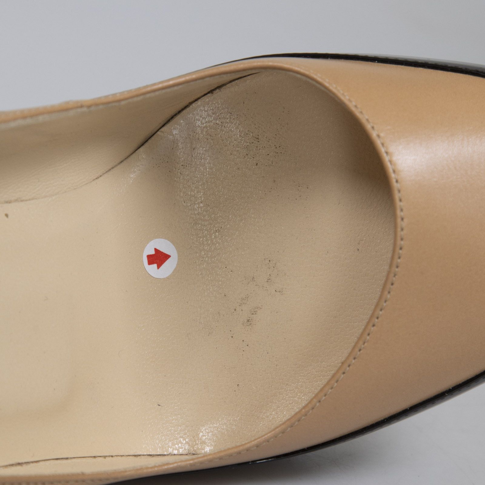 Jimmy Choo Beige & Black Leather Pumps Size US 8 / IT 38 - 8 Thumbnail