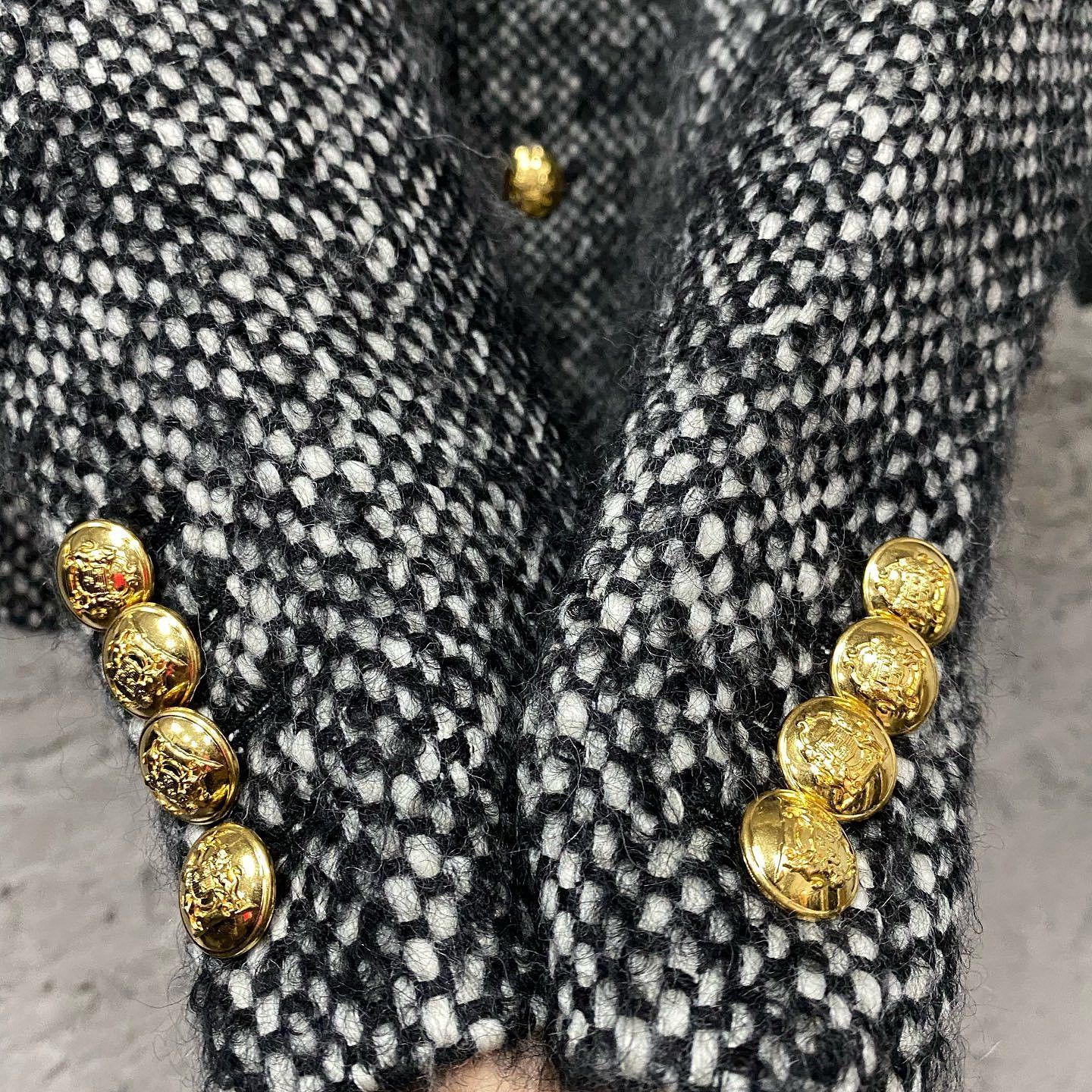 Celine Celine Tweed Gold Button Jacket Size 40 Size M / US 6-8 / IT 42-44 - 7 Thumbnail