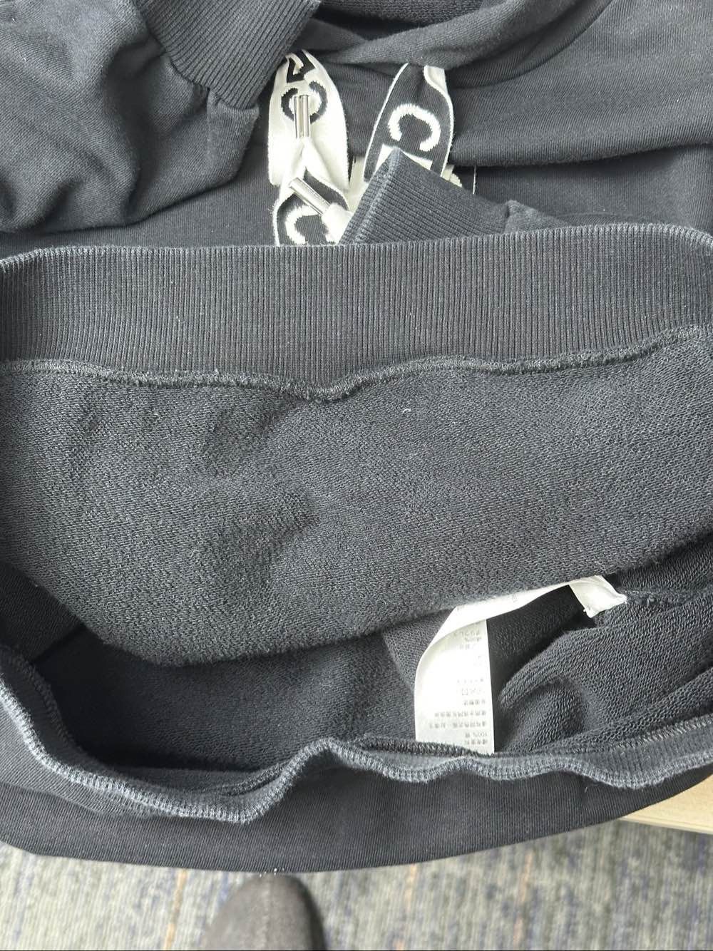 Celine Celine Logo Drawstring Hoodie Black Size M Size US M / EU 48-50 / 2 - 7 Thumbnail