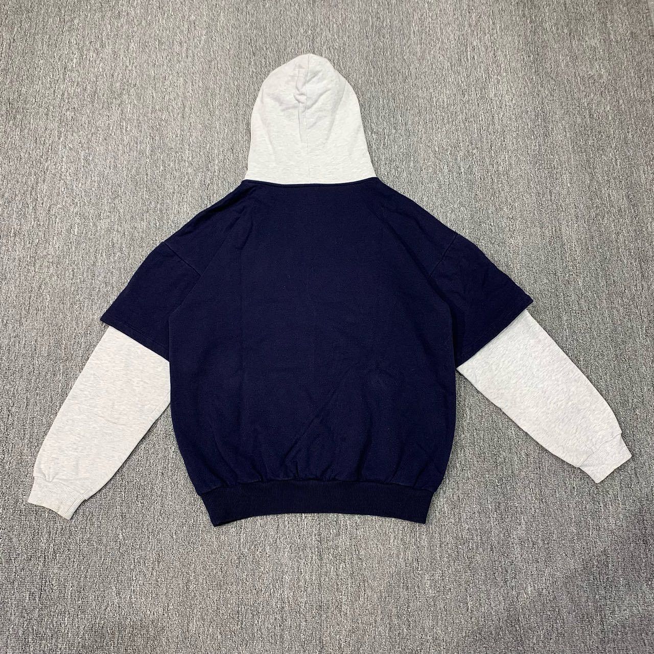 Celine Celine Logo Hoodie Size XS Size XS / US 0-2 / IT 36-38 - 2 Thumbnail