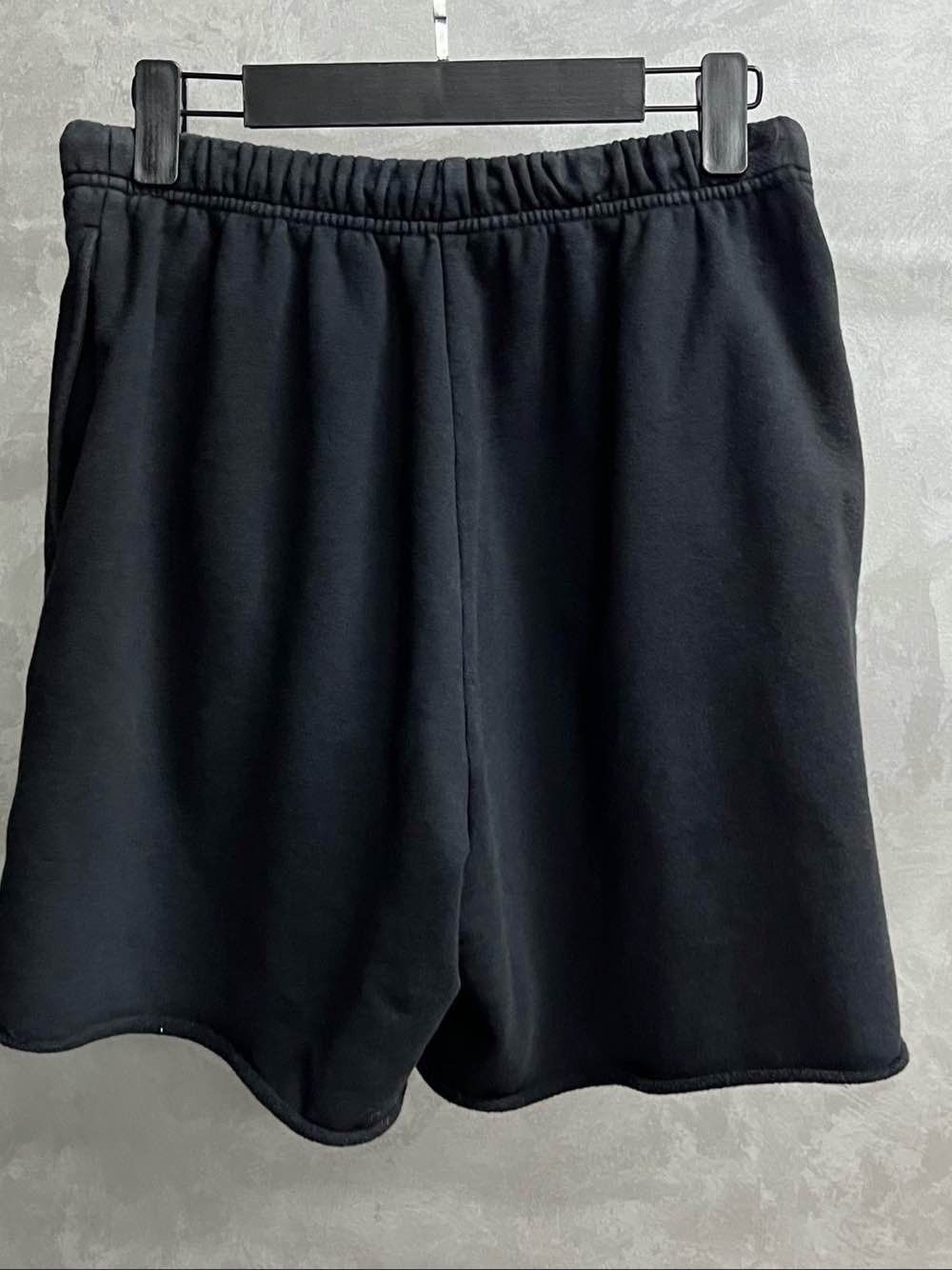 Celine CELINE Logo Shorts Size M Size US 32 / EU 48 - 2 Thumbnail