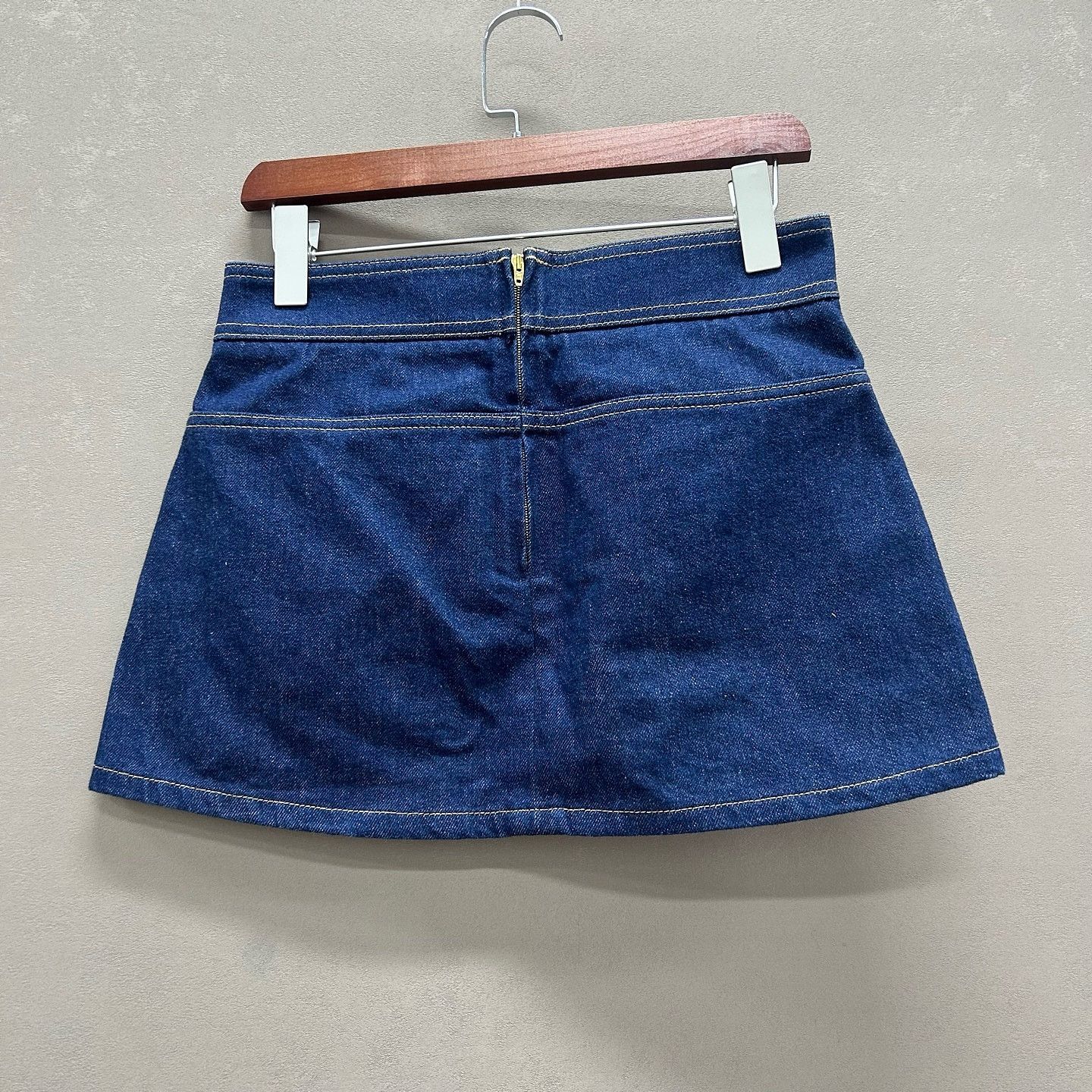 Celine Celine Gold Button Denim Mini Skirt Size 25 Size 25" / US 0 / IT 36 - 2 Thumbnail