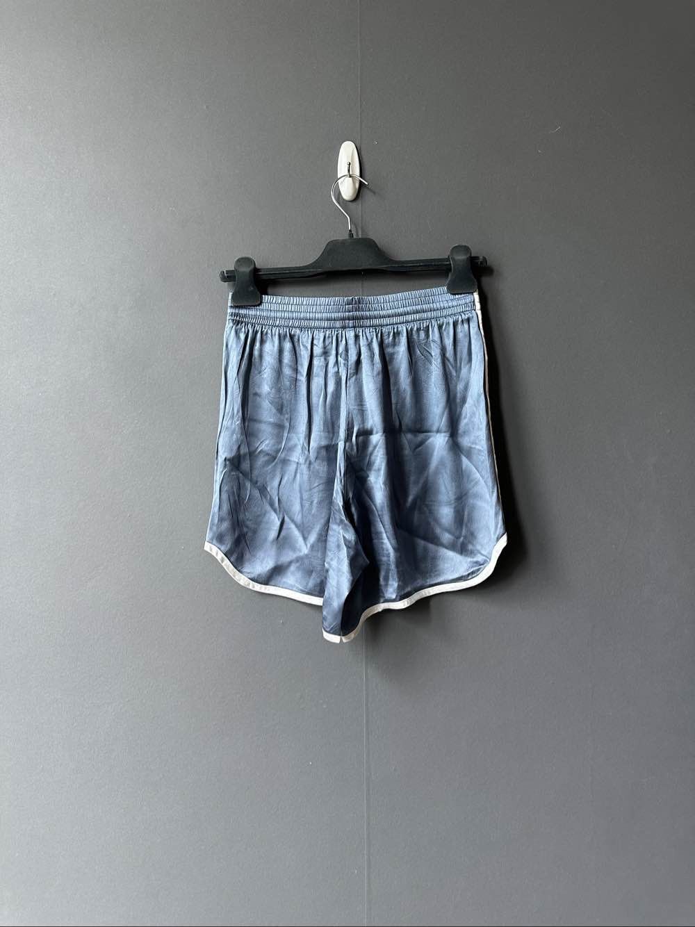 Celine Celine Logo Silk Blend Shorts FR 36 Size 26" / US 2 / IT 38 - 2 Thumbnail