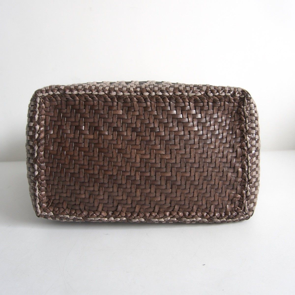 Vintage DRAGON Leather Mesh Handbag Size ONE SIZE - 6 Thumbnail