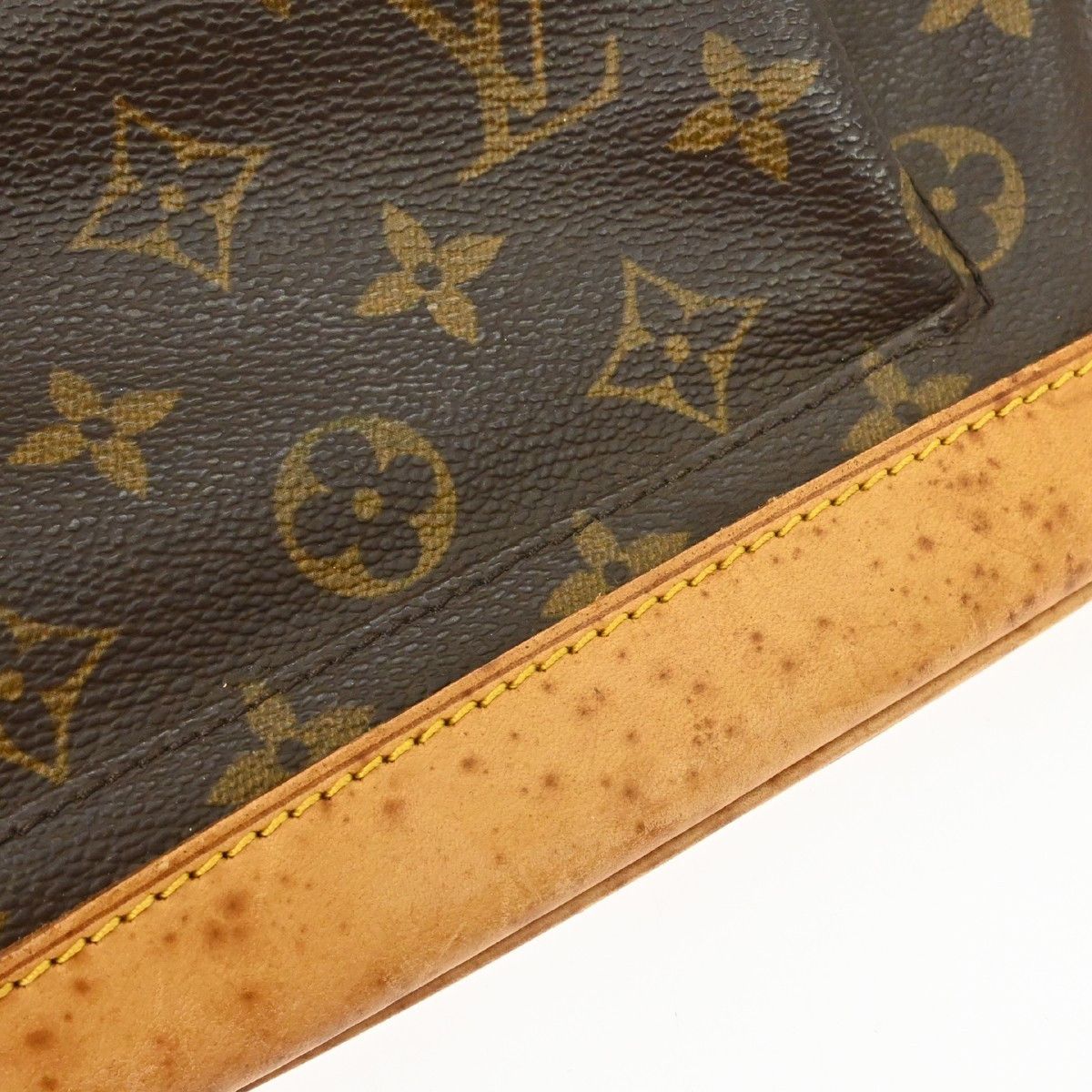 Louis Vuitton Louis Vuitton Montsouris Backpack Monogram Canvas Size ONE SIZE - 14 Thumbnail