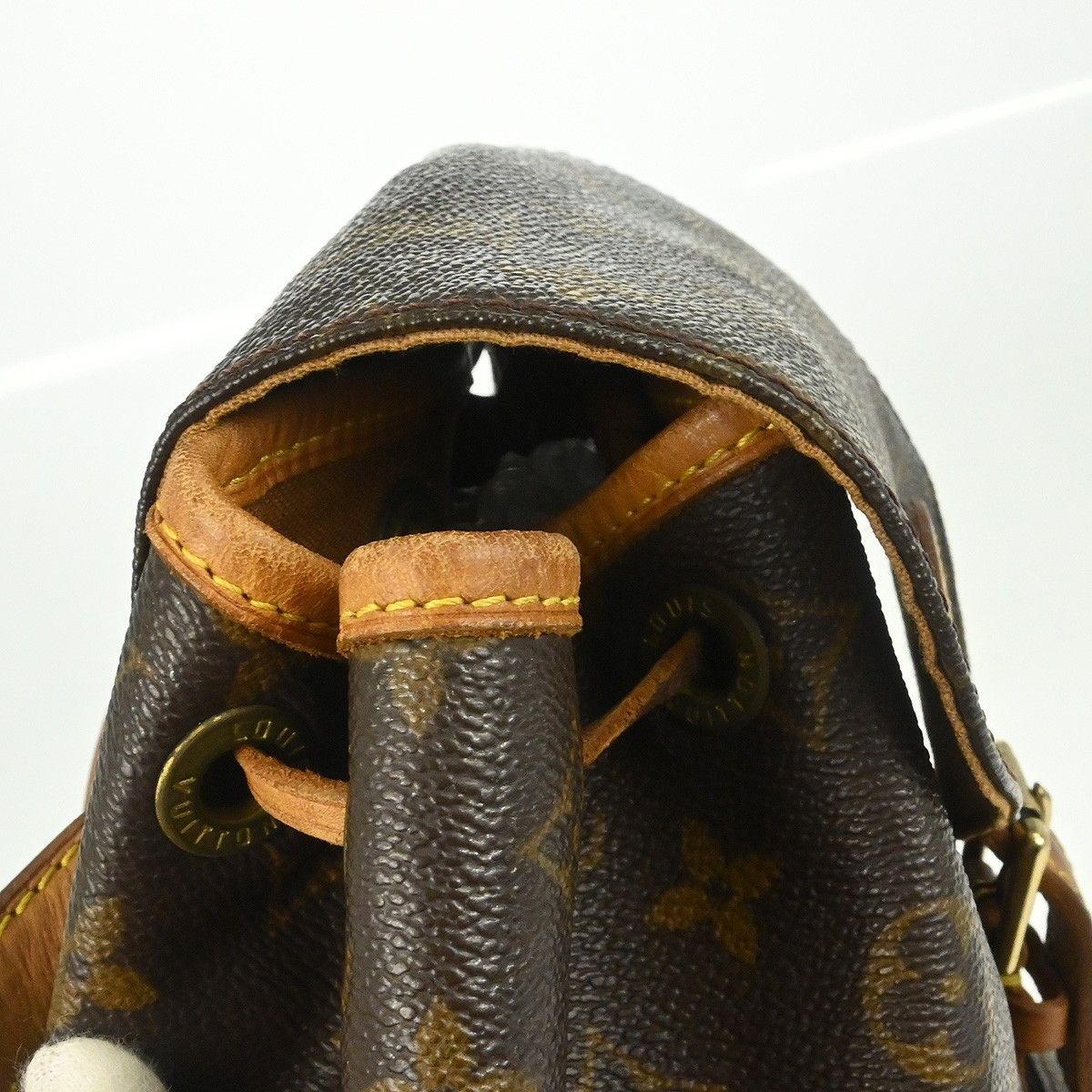Louis Vuitton Louis Vuitton Montsouris Backpack Monogram Canvas Size ONE SIZE - 16 Thumbnail