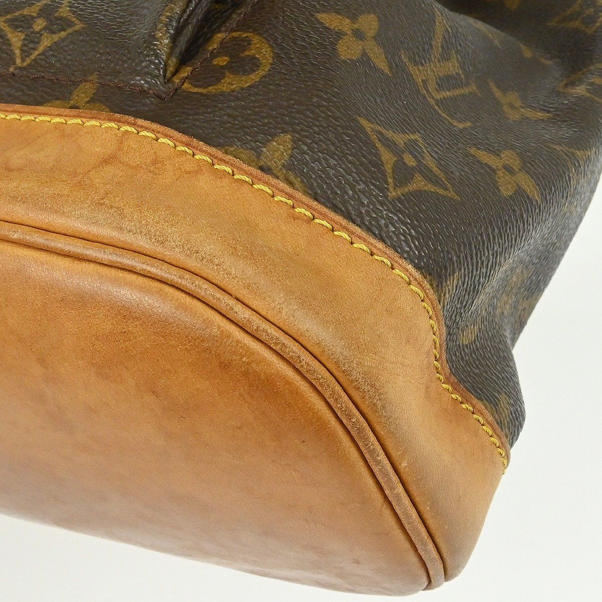 Louis Vuitton Louis Vuitton Montsouris Backpack Monogram Canvas Size ONE SIZE - 7 Thumbnail