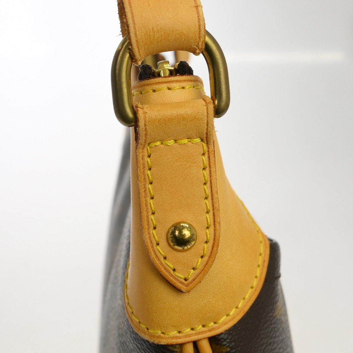 Louis Vuitton Louis Vuitton Odeon Handbag Monogram Canvas Size ONE SIZE - 11 Thumbnail