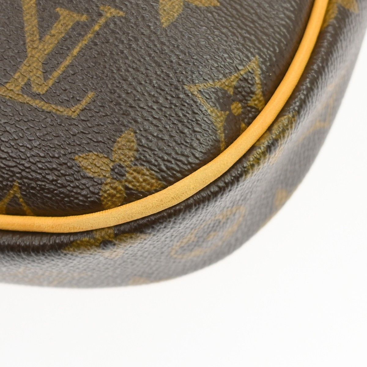 Louis Vuitton Louis Vuitton Odeon Handbag Monogram Canvas Size ONE SIZE - 7 Thumbnail