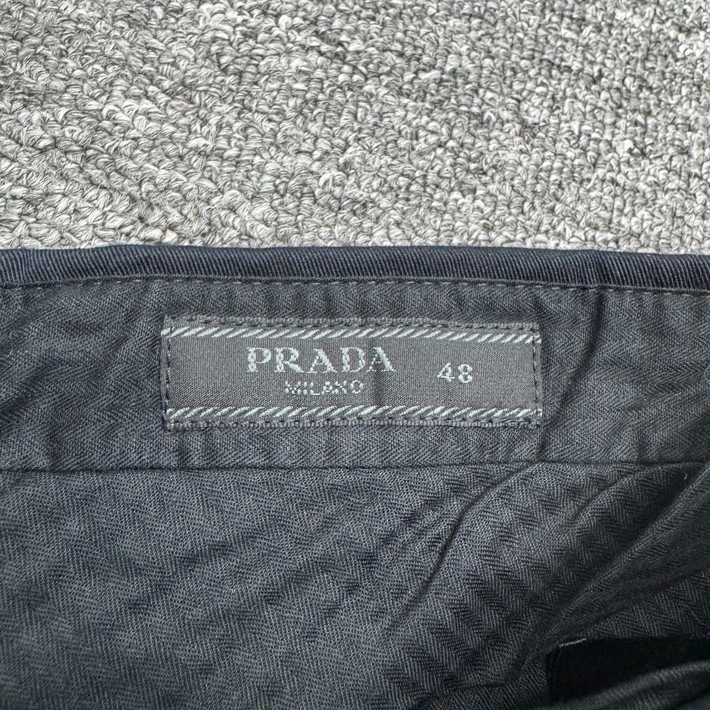Prada Sleek Black Casual Pants in Size 32 Size US 32 / EU 48 - 3 Thumbnail