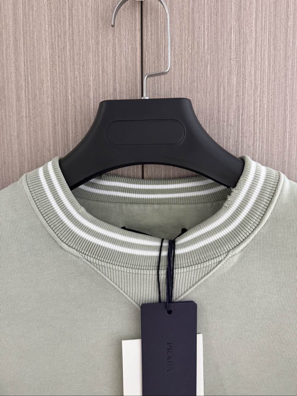 Prada Comfortable Green Logo Sweatshirt Size US M / EU 48-50 / 2 - 6 Thumbnail