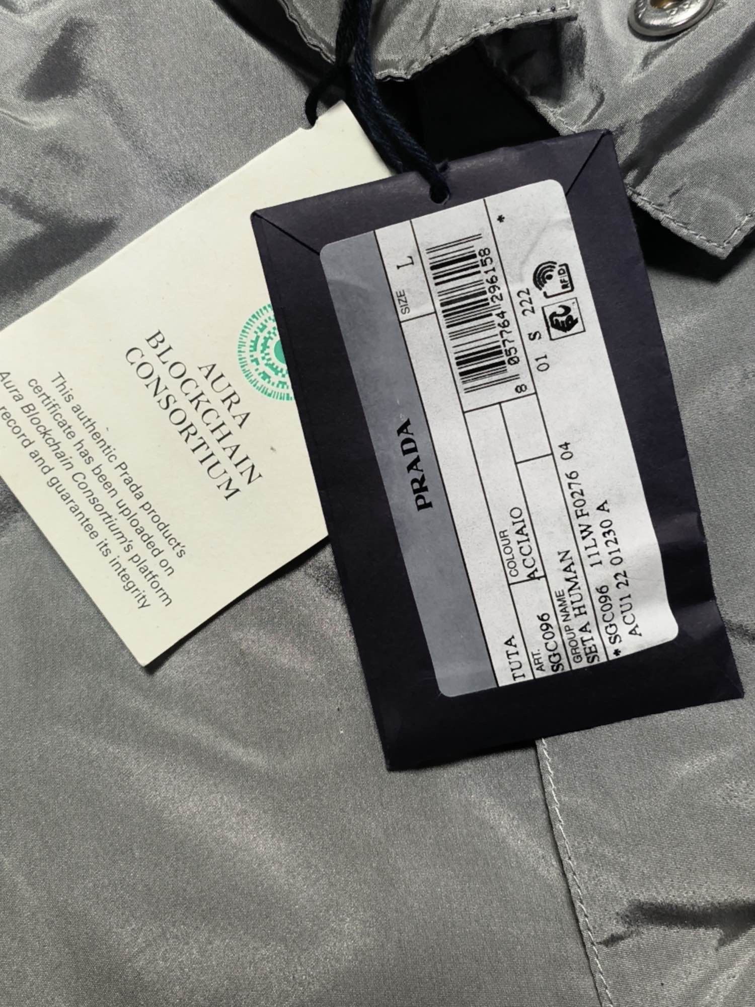 Prada Re-Nylon Graphic Bomber Jacket in Gray Size US L / EU 52-54 / 3 - 5 Thumbnail