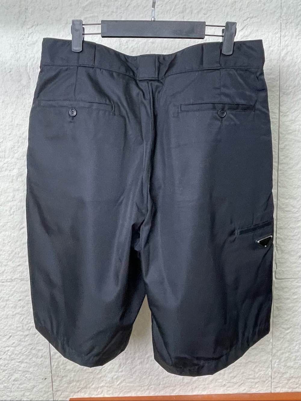 Prada Re-Nylon Black Shorts Size 30 Size US 30 / EU 46 - 2 Thumbnail