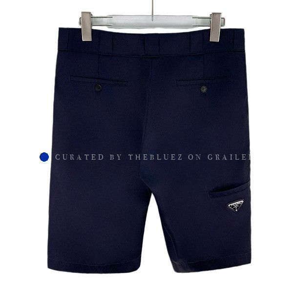Prada Stylish Logo Patch Shorts in Blue Size US 32 / EU 48 - 2 Thumbnail