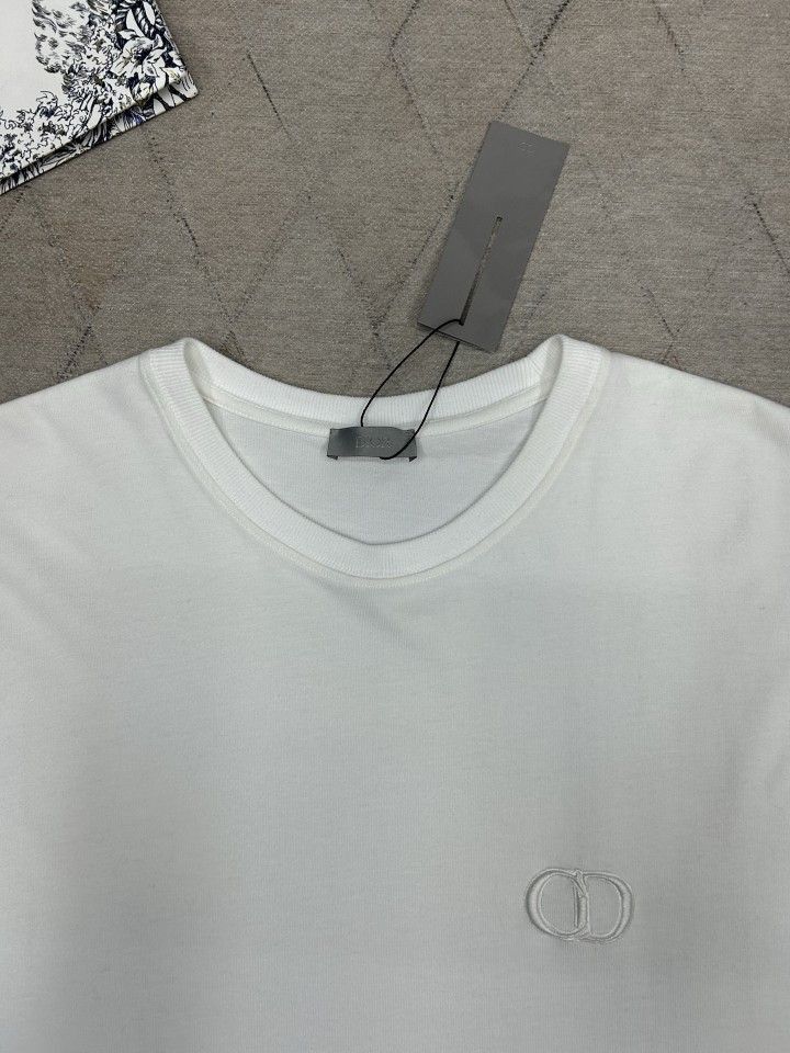 Dior Logo Embroidered T-Shirt in White Size US XXL / EU 58 / 5 - 3 Thumbnail