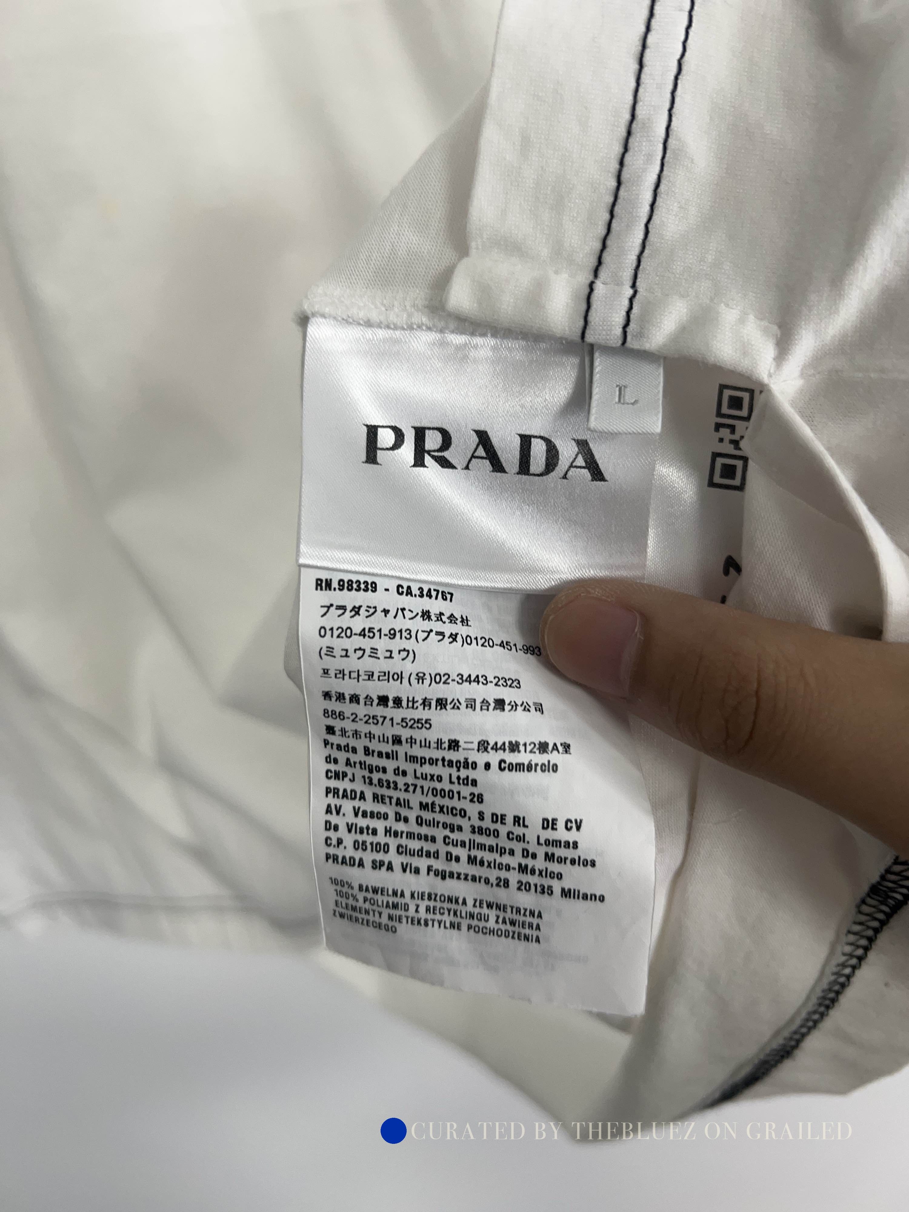 Prada Stylish White Pocket Logo T-Shirt Size US L / EU 52-54 / 3 - 4 Thumbnail