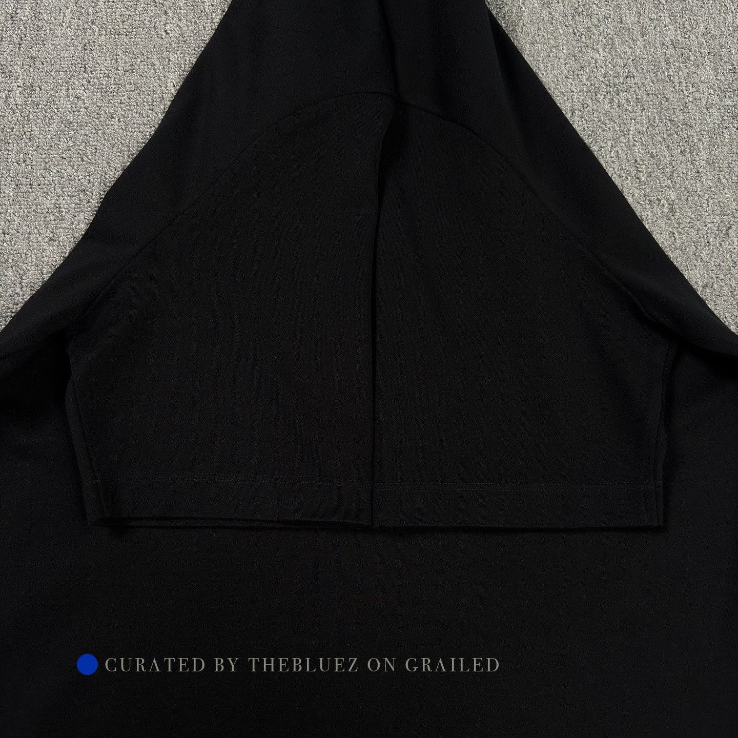 Prada Minimalist Black Enamel Logo Tee Size US S / EU 44-46 / 1 - 6 Thumbnail