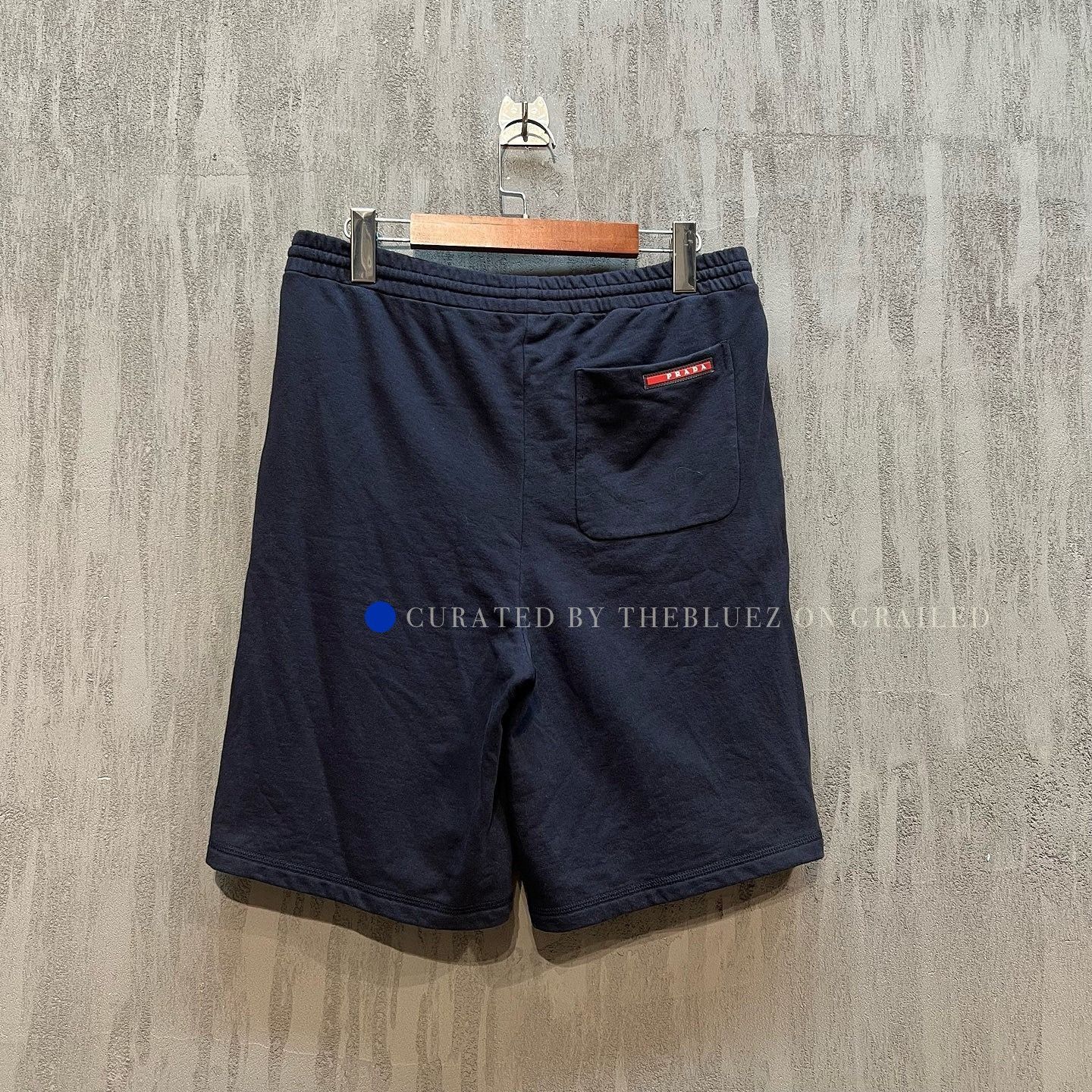 Prada Black Cotton Logo Patch Shorts Size US 32 / EU 48 - 2 Thumbnail